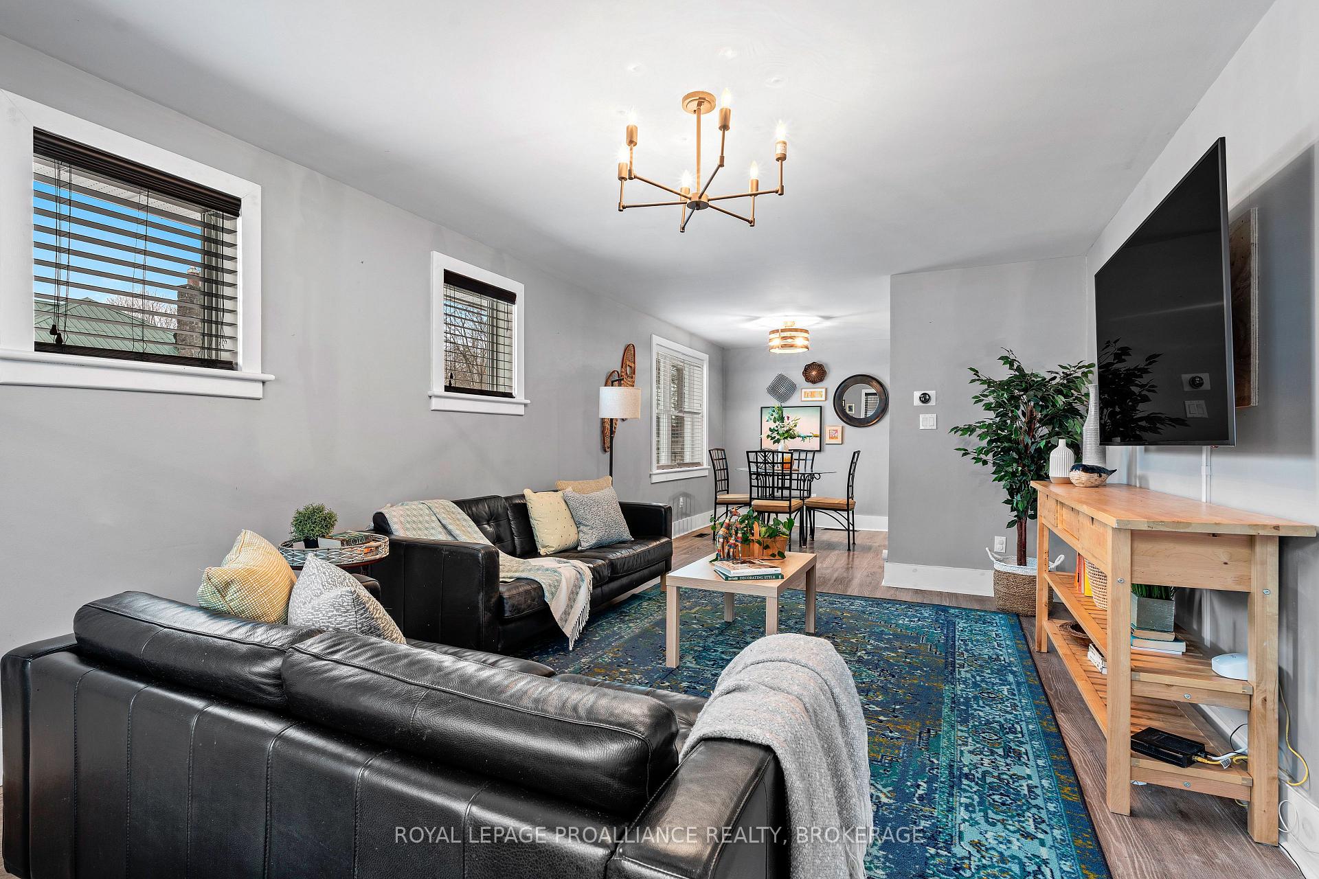 Photo 10 of 41 Hickory Street, Gananoque — HOMEH