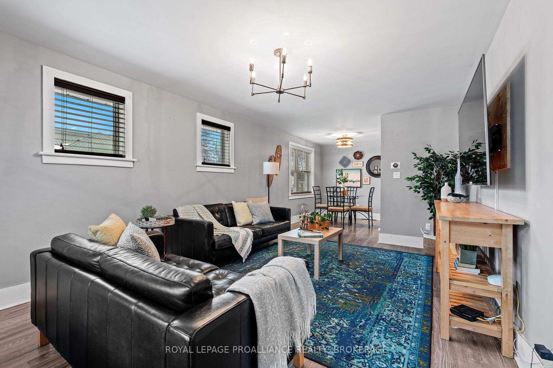Photo 11 of 41 Hickory Street, Gananoque — HOMEH