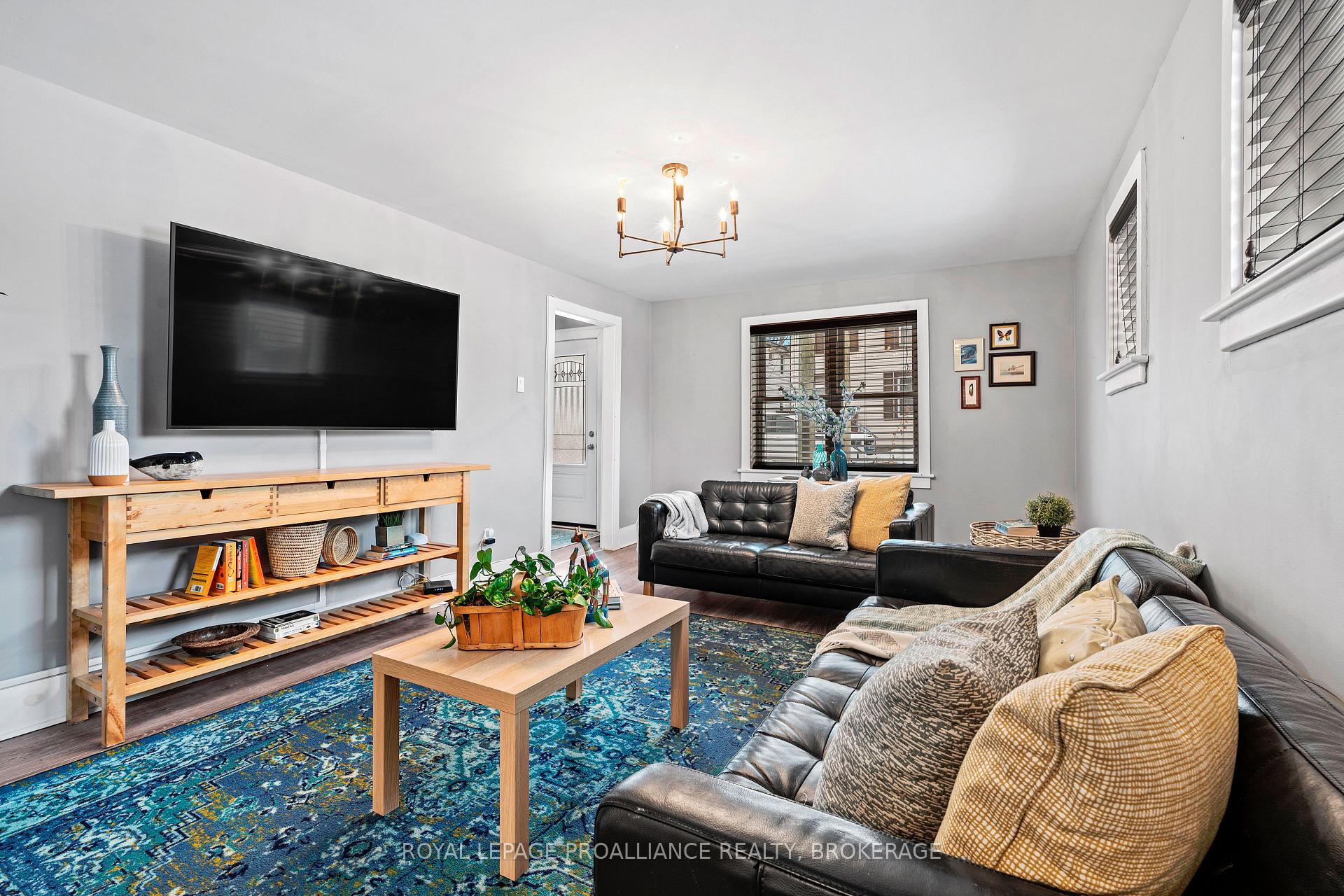 Photo 14 of 41 Hickory Street, Gananoque — HOMEH