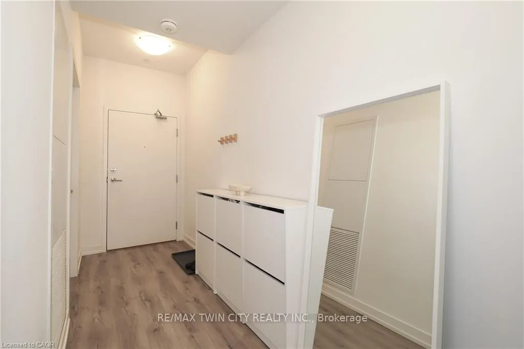 Photo 6 of Unit 415, 247 Northfield Drive E, Waterloo — HOMEH