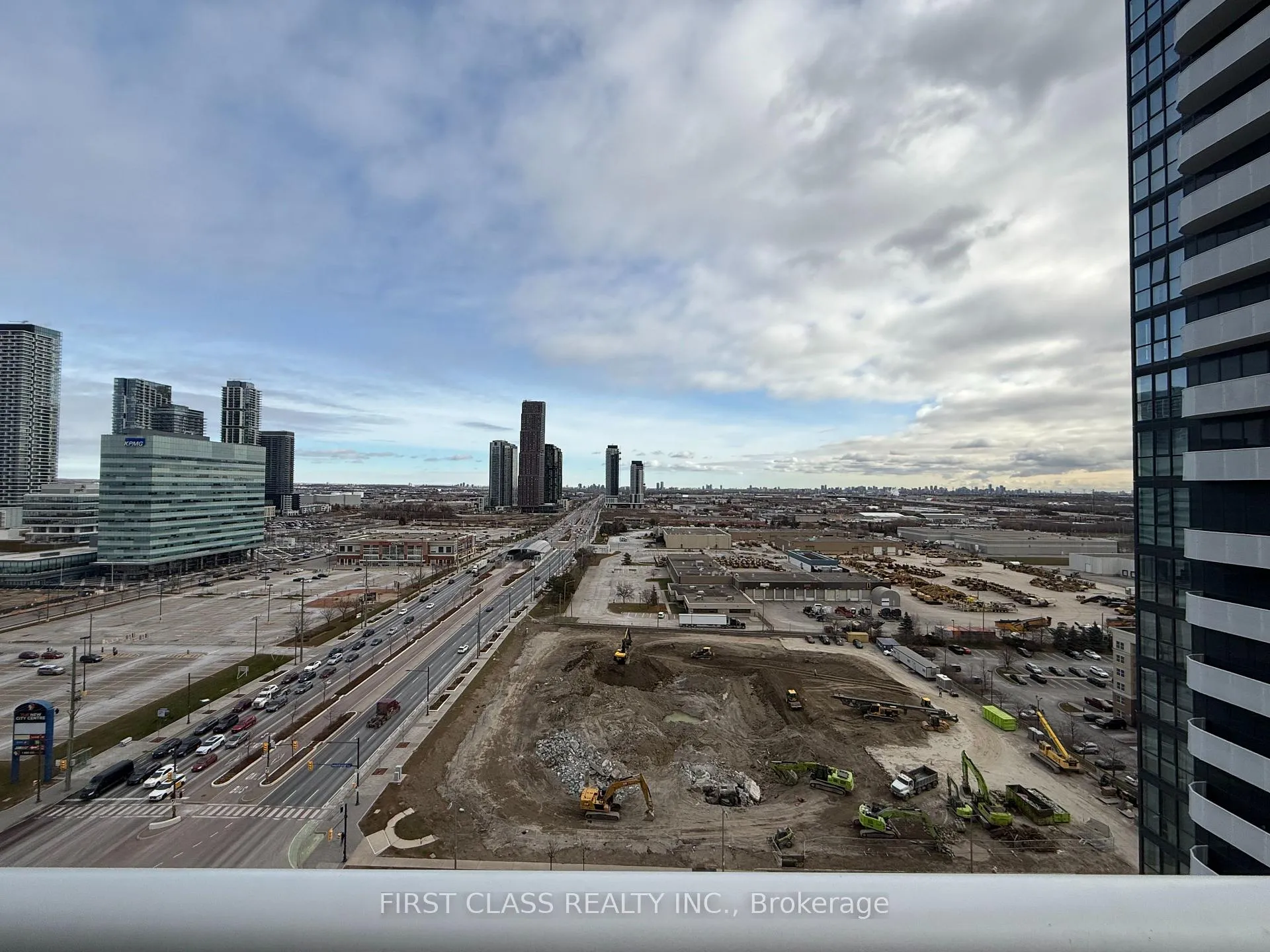 Photo 16 of Unit 1809, 8 Interchange Way, Vaughan, Vaughan Corporate Centre — HOMEH