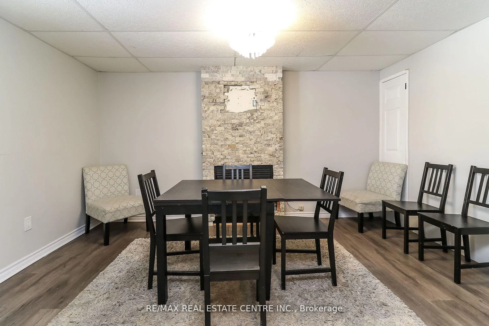 Photo 4 of 22 Meadowlark Road, Barrie, Cundles East — HOMEH