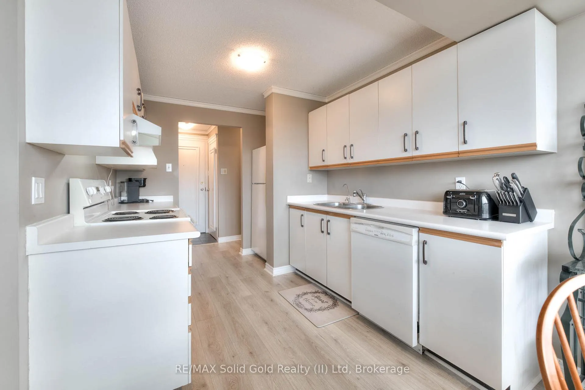 Photo 11 of Unit 413, 30 Blue Springs Drive, Waterloo — HOMEH