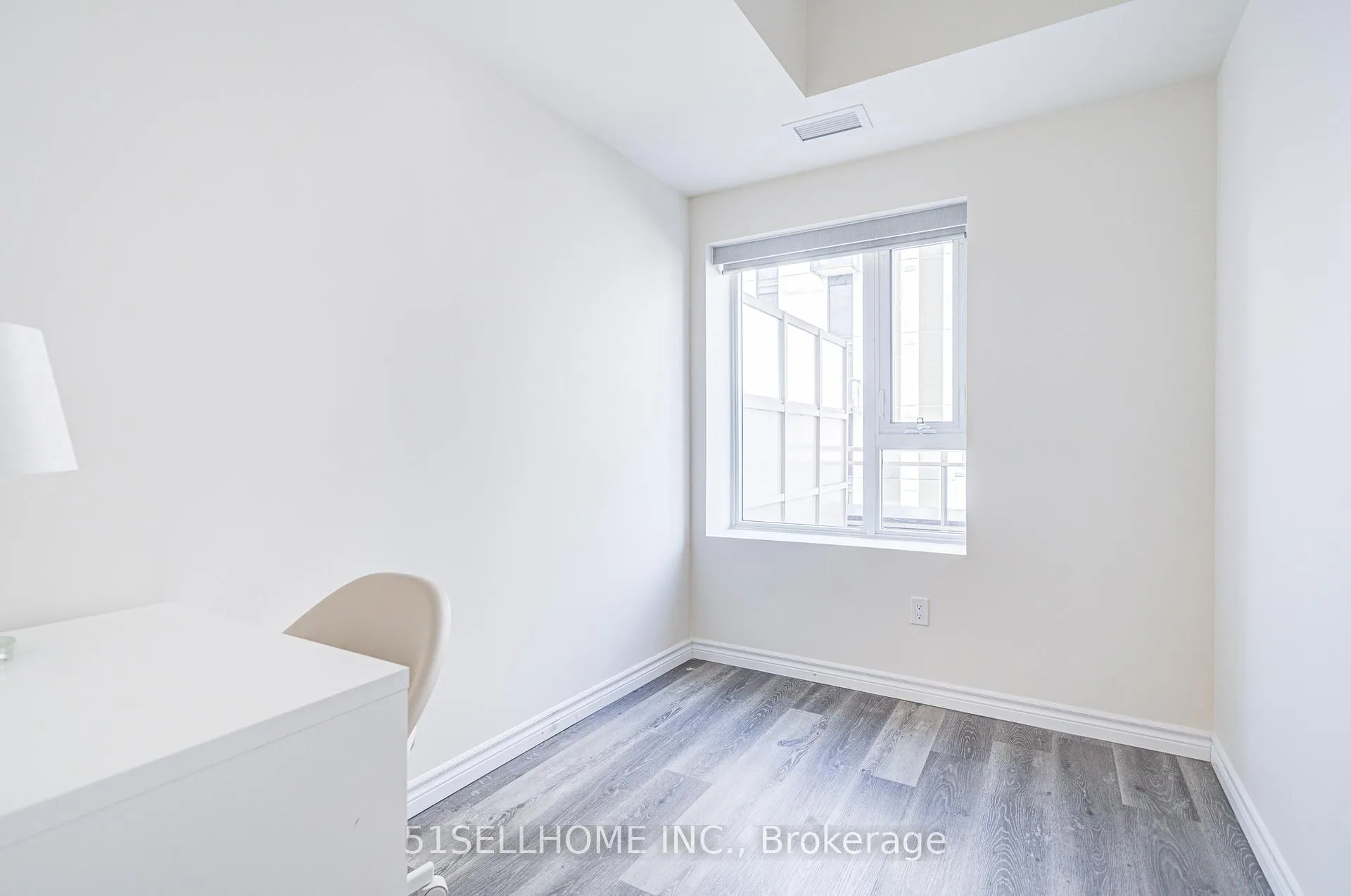 Photo 25 of Unit 807, 246 Lester Street, Waterloo — HOMEH