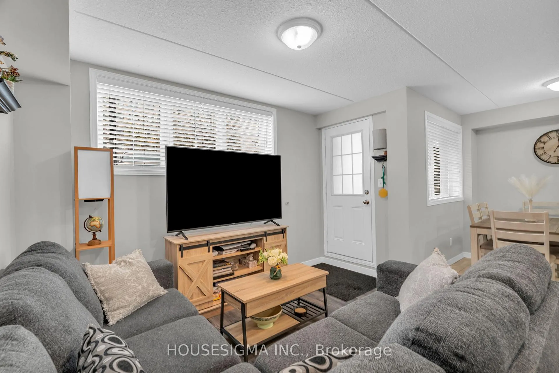 Photo 5 of Unit C17, 12 Holborn Drive, Kitchener — HOMEH