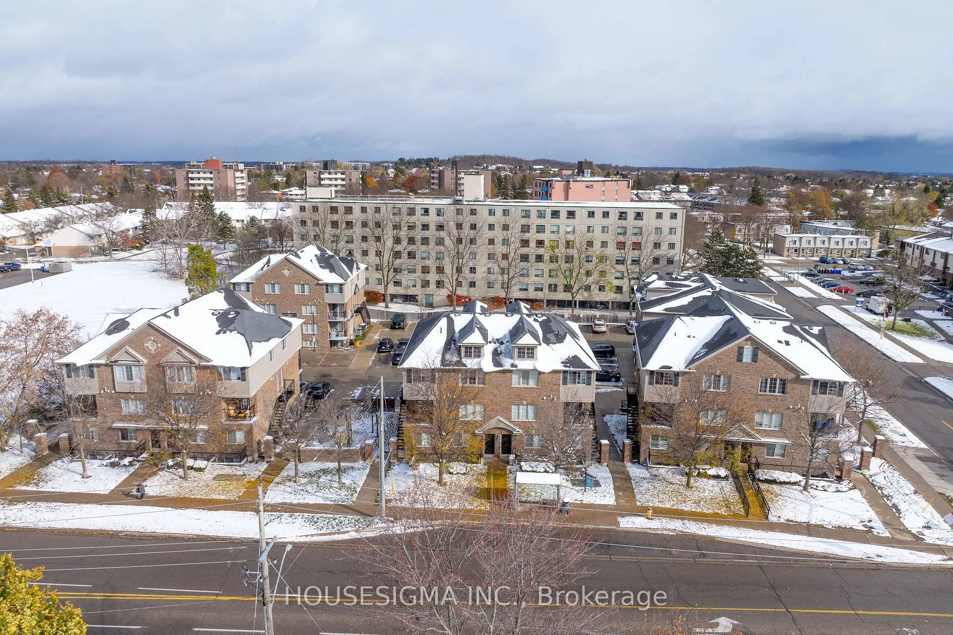 Photo 22 of Unit C17, 12 Holborn Drive, Kitchener — HOMEH