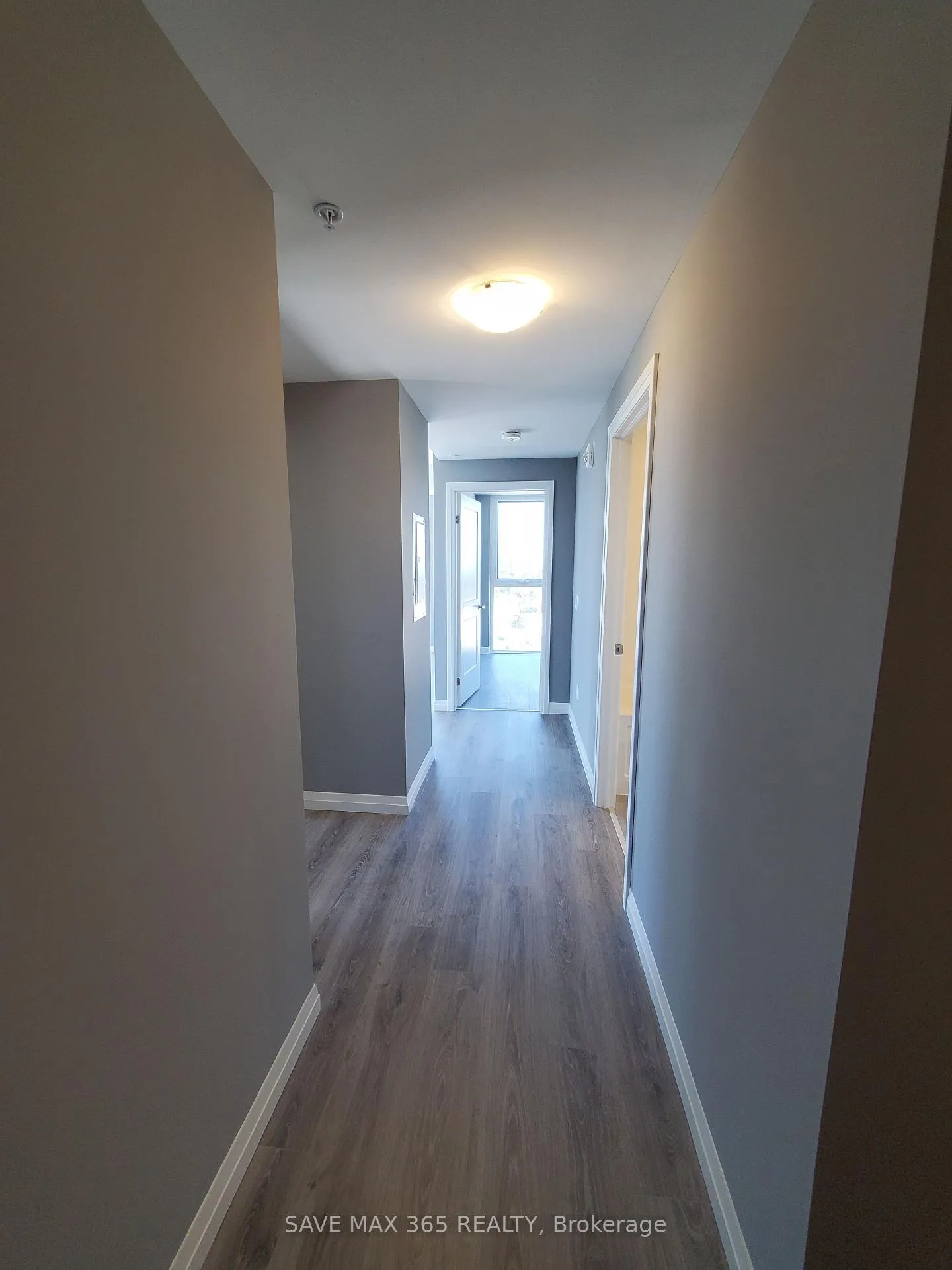 Photo 2 of Unit 1808, 108 Garment Street, Kitchener — HOMEH