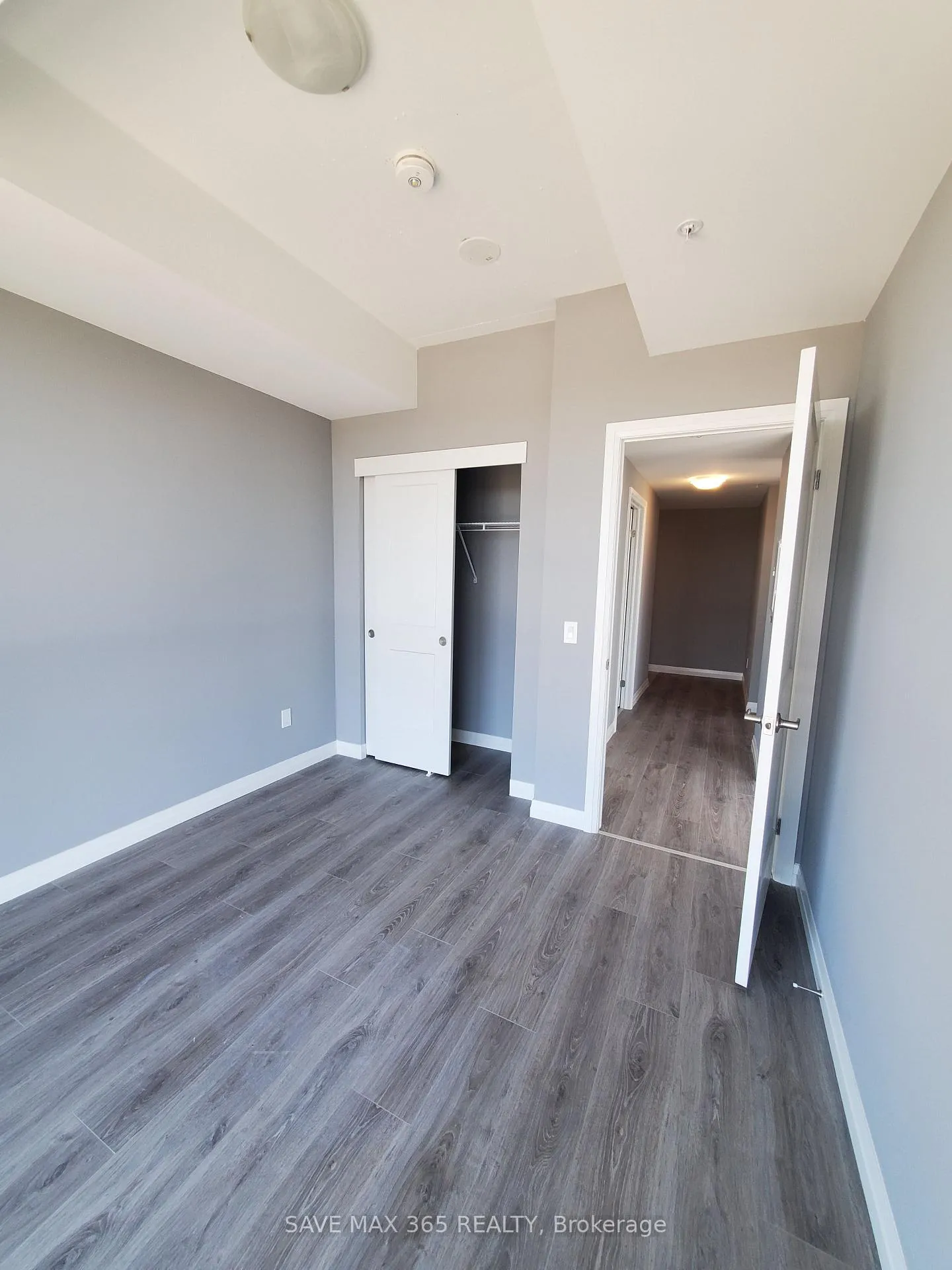 Photo 11 of Unit 1808, 108 Garment Street, Kitchener — HOMEH