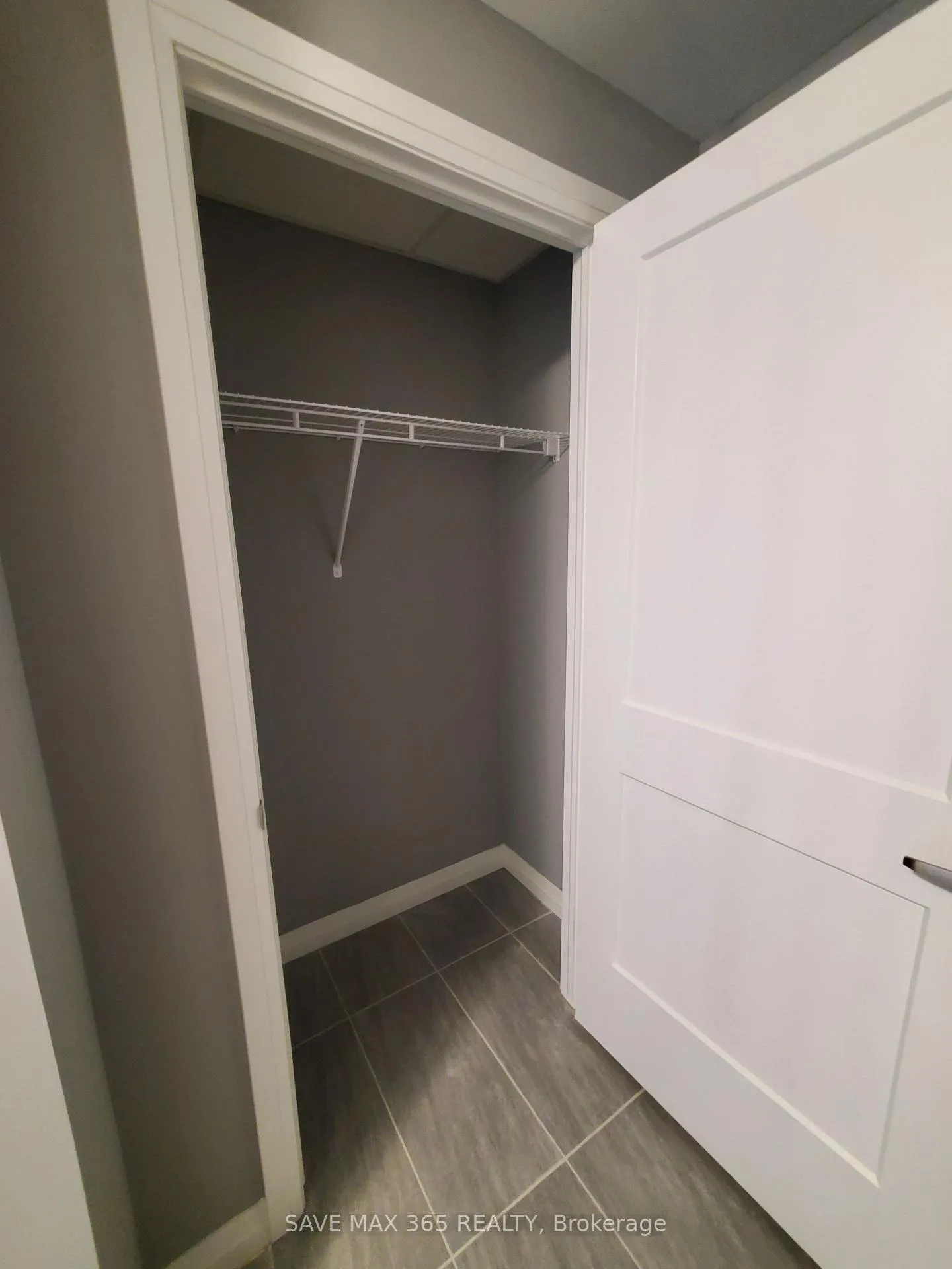 Photo 12 of Unit 1808, 108 Garment Street, Kitchener — HOMEH