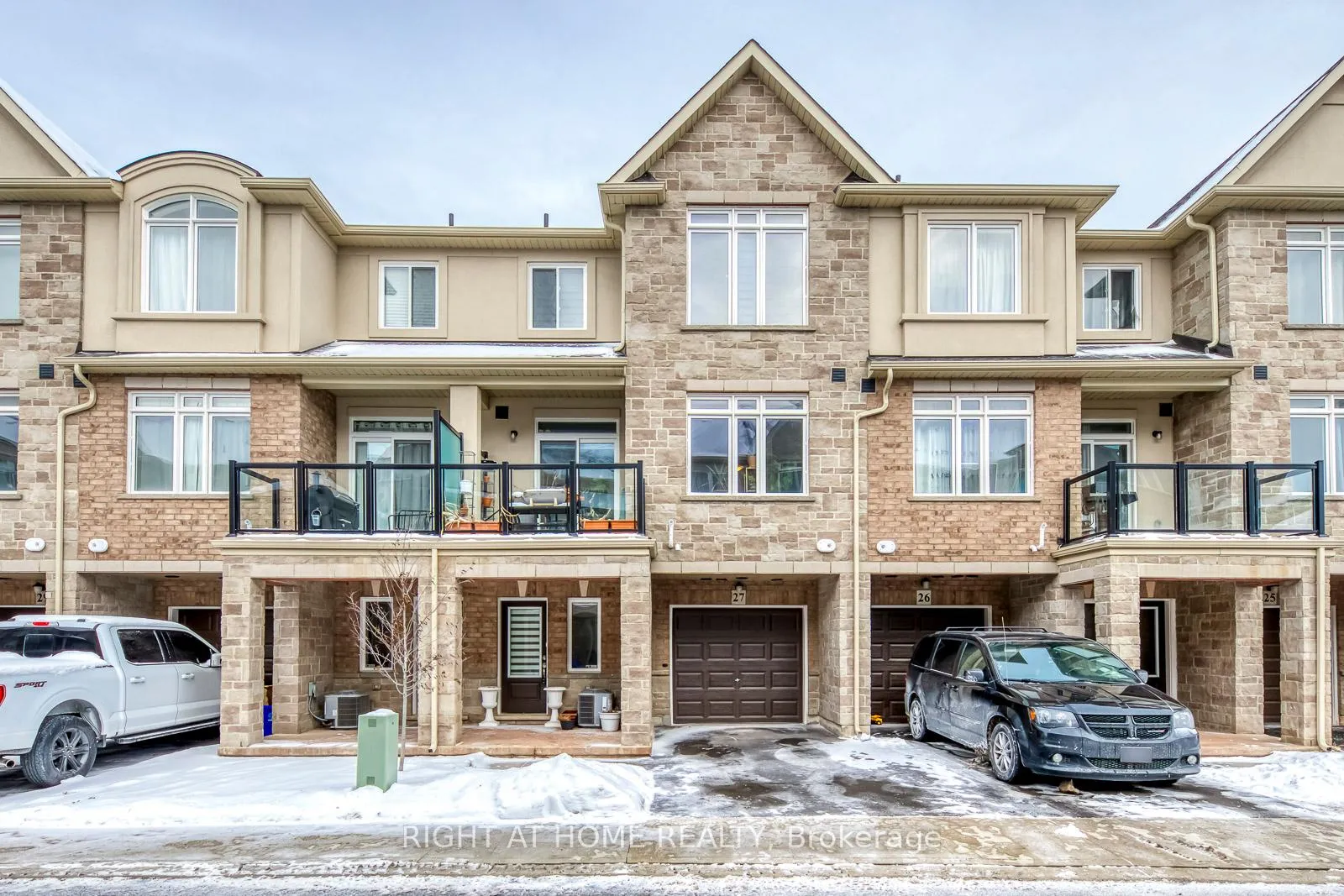 Photo 1 of Unit 27, 40 Zinfandel Drive, Hamilton, Winona — HOMEH