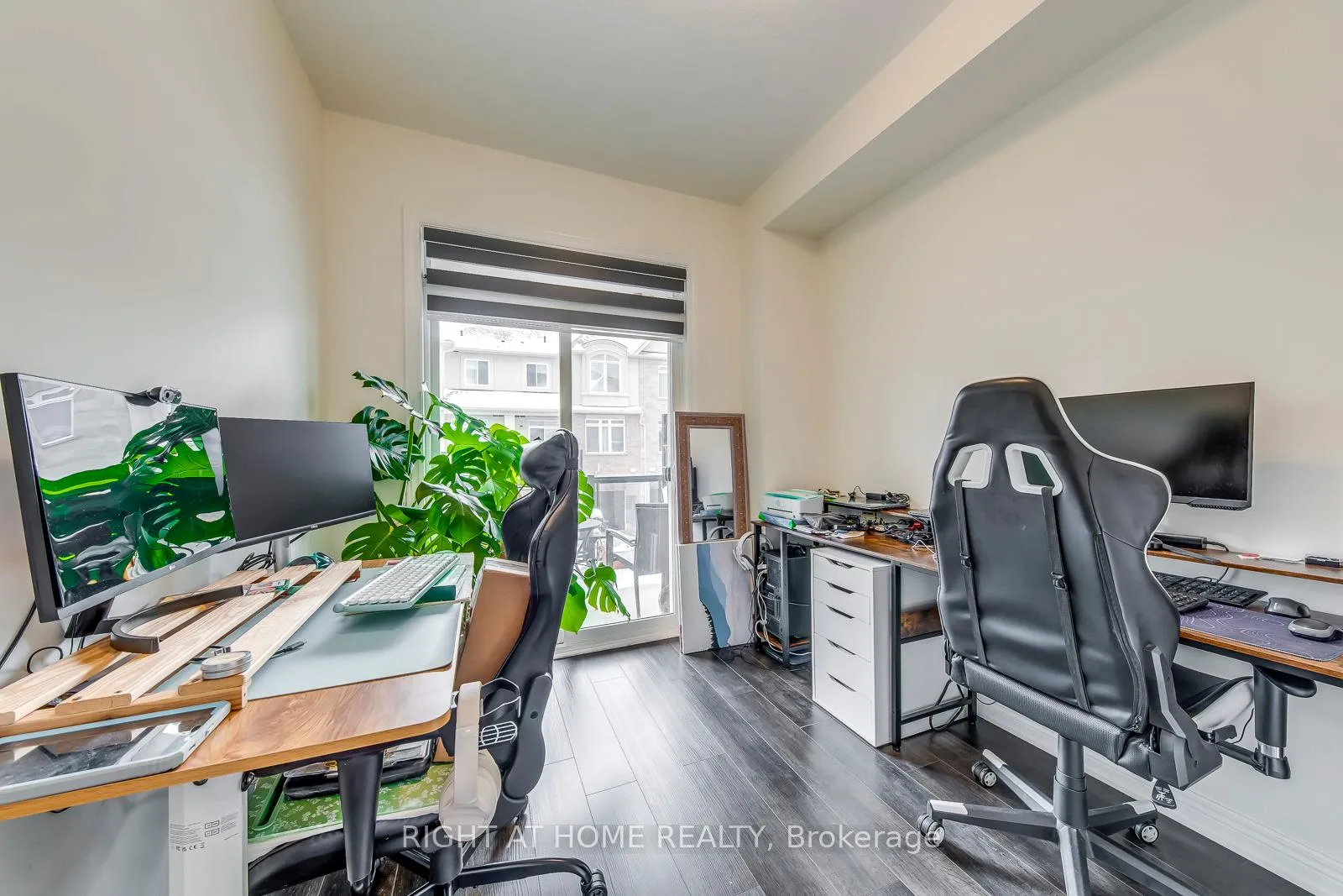 Photo 18 of Unit 27, 40 Zinfandel Drive, Hamilton, Winona — HOMEH