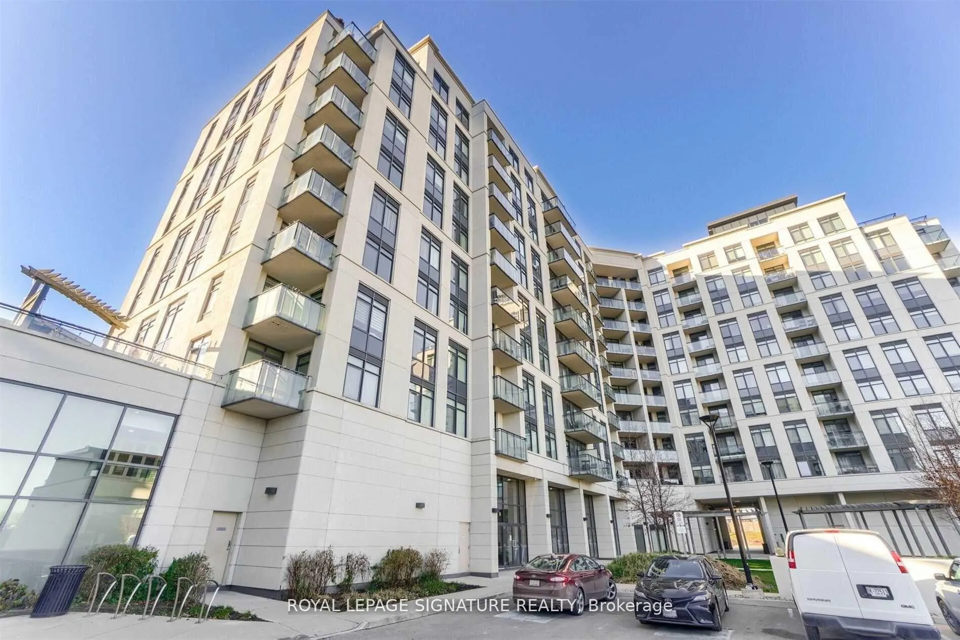 Front of Unit 919, 12 Woodstream Boulevard
