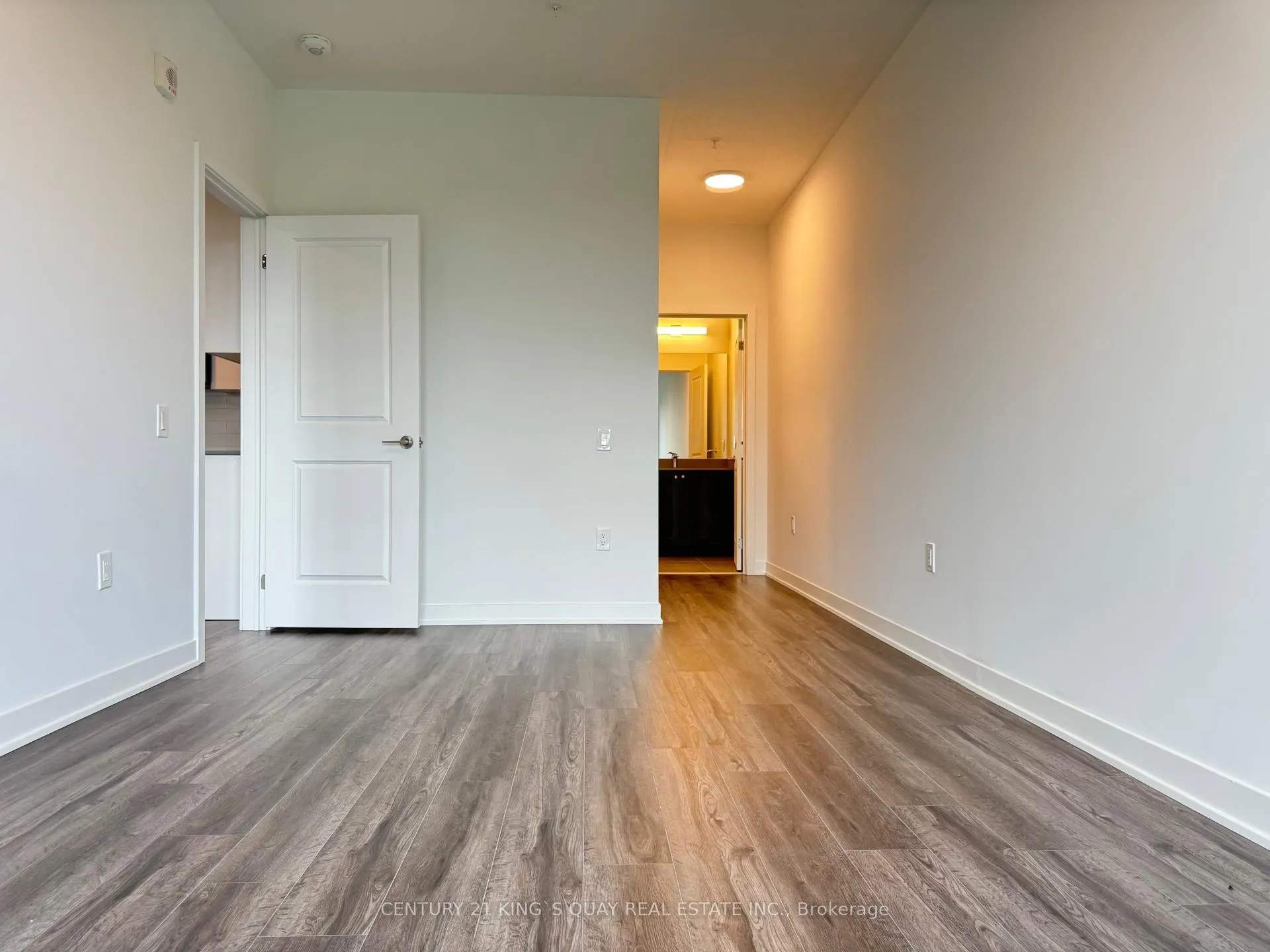 Photo 13 of Unit 405, 385 Arctic Red Drive, Oshawa, Windfields — HOMEH