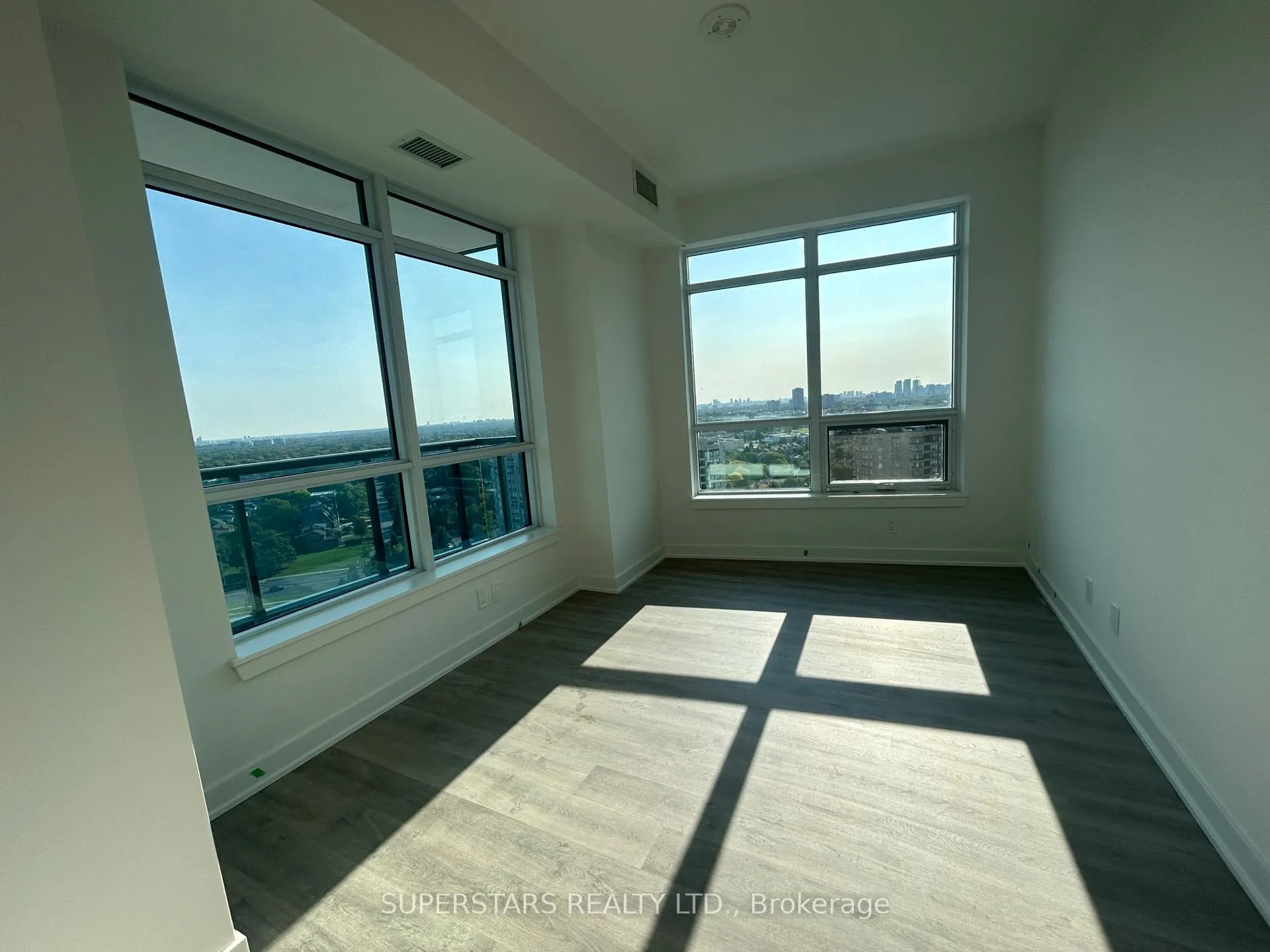 Photo 7 of Unit 1911, 50 Upper mall Way, Vaughan, Brownridge — HOMEH