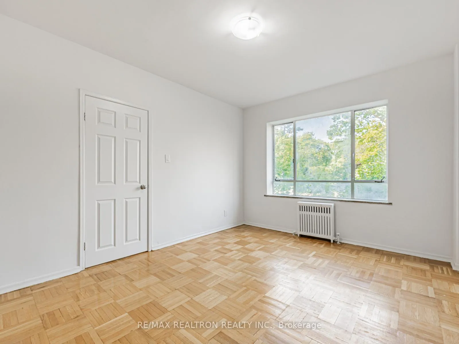 Photo 13 of Unit 103, 156 Kingston Road, Toronto, Woodbine Corridor — HOMEH