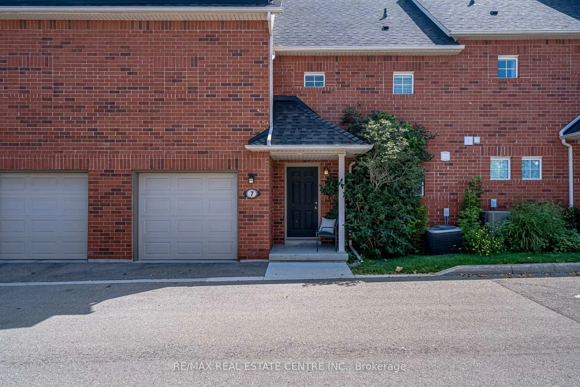 Photo 18 of Unit 7, 100 Beddoe Drive, Hamilton, Chedoke Park — HOMEH