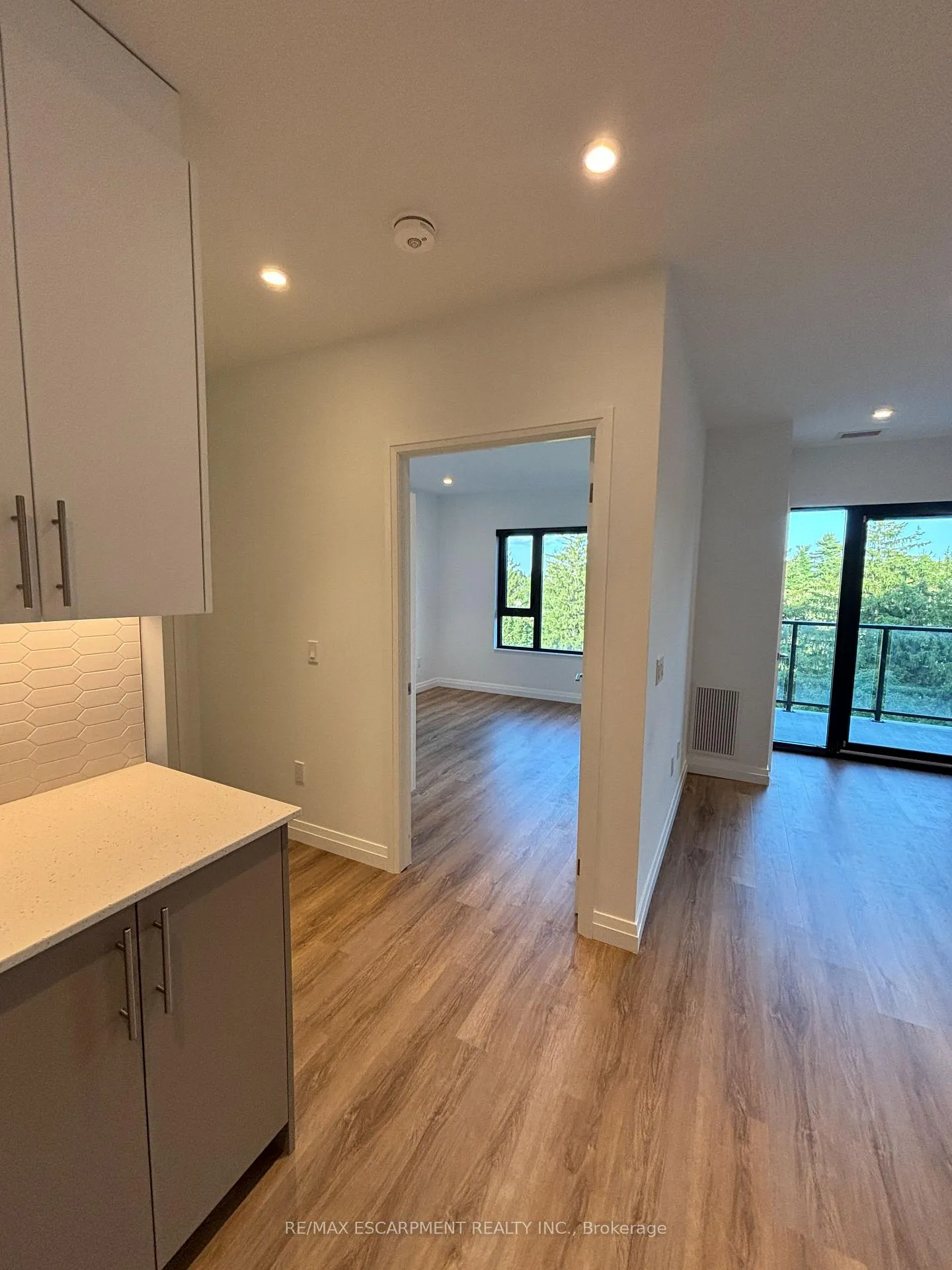 Photo 17 of Unit 625, 525 New Dundee Road, Kitchener, Doon South — HOMEH
