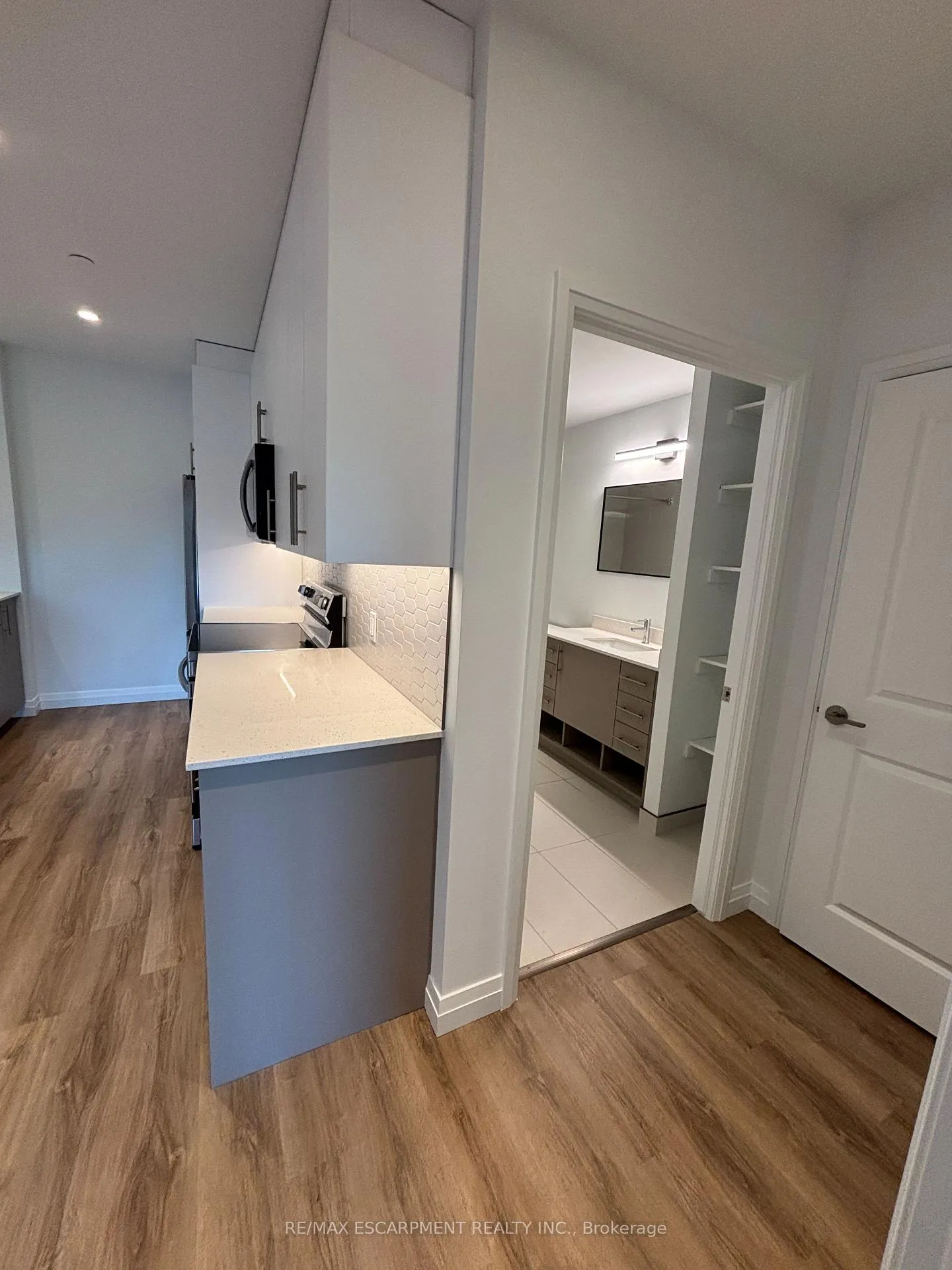 Photo 20 of Unit 625, 525 New Dundee Road, Kitchener, Doon South — HOMEH