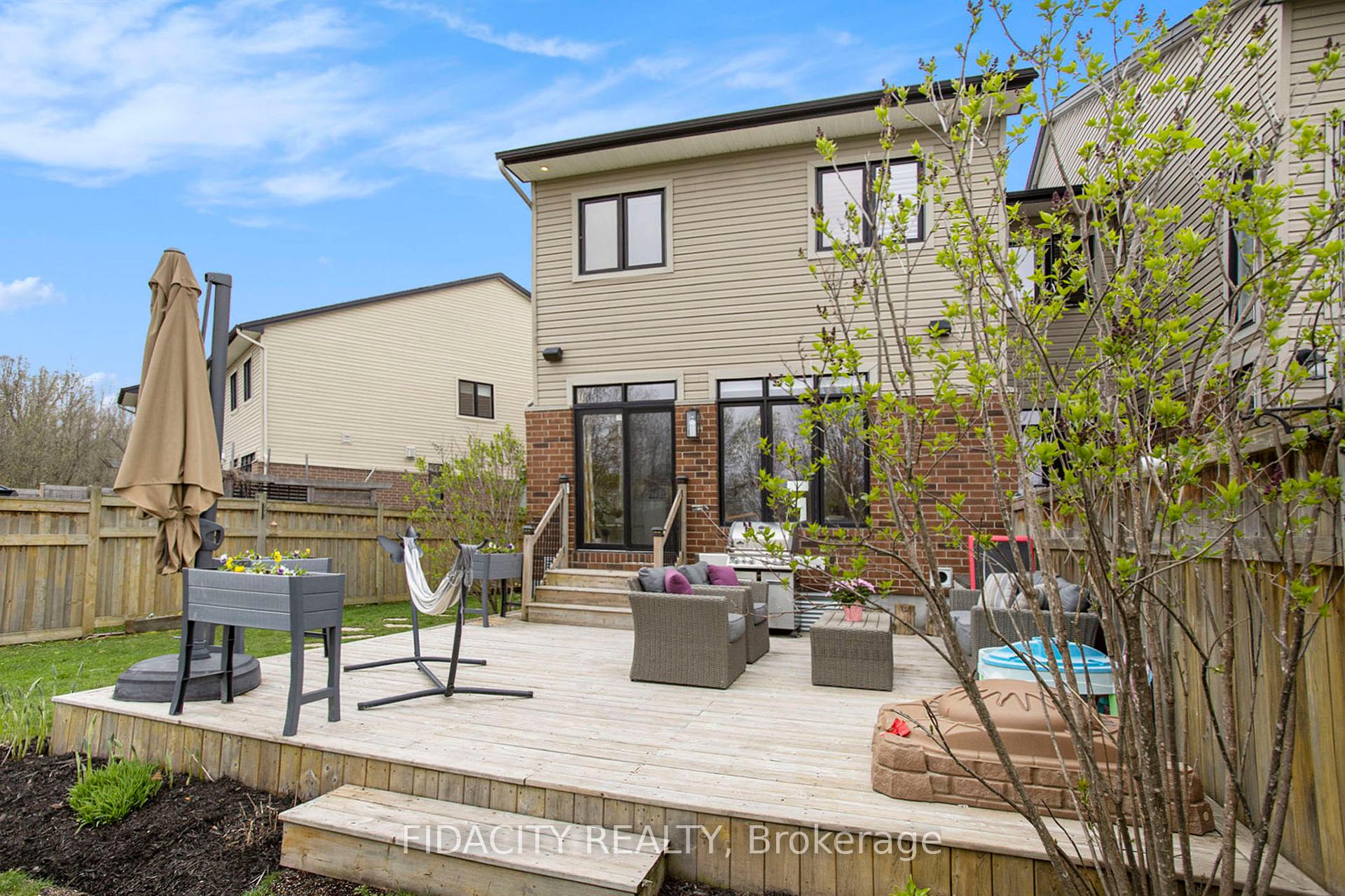 Photo 29 of 670 Whitecliffs Avenue, Ottawa, Riverside South — HOMEH