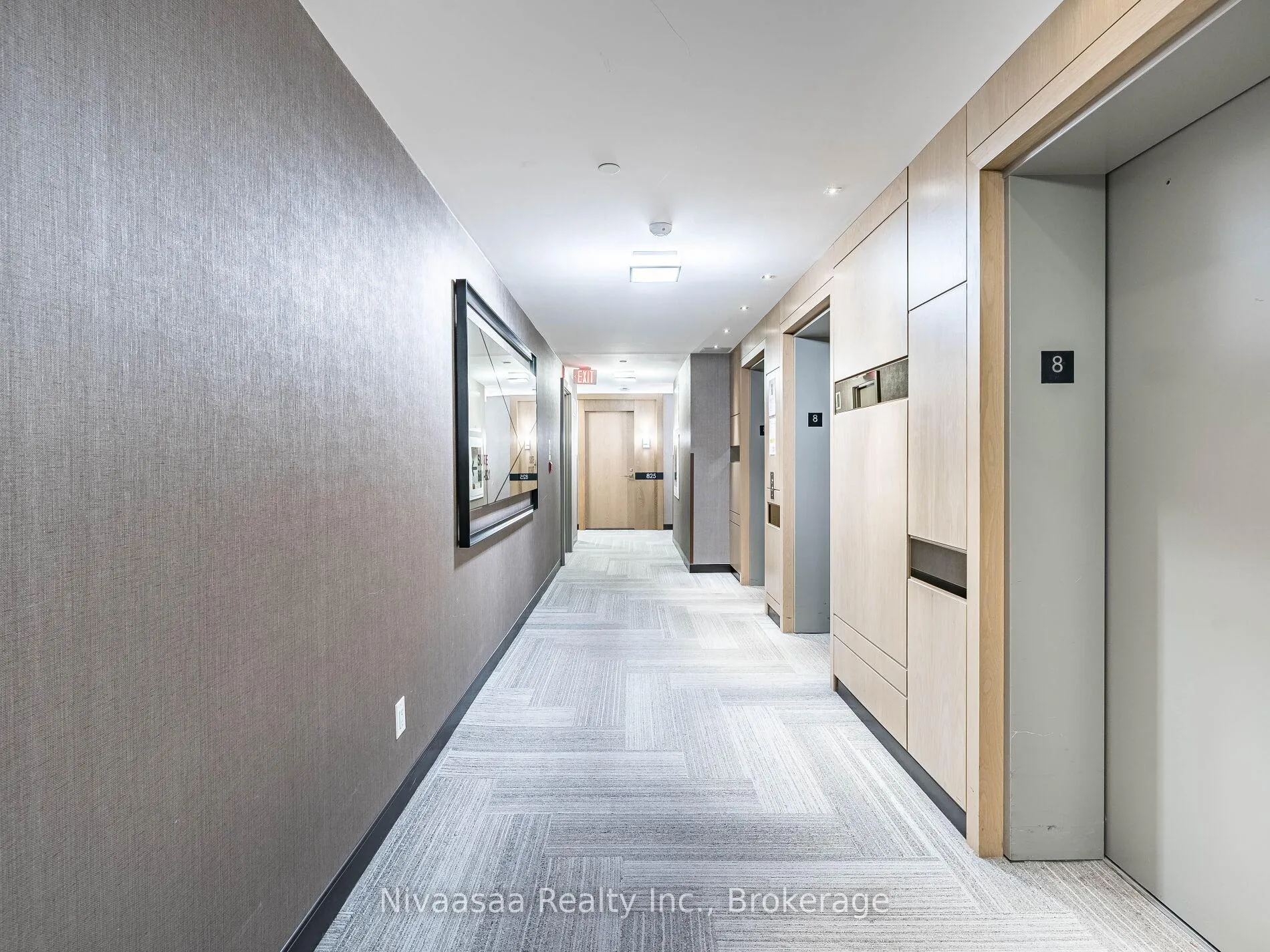 Photo 6 of Unit 820, 18 Uptown Drive, Markham, Unionville — HOMEH