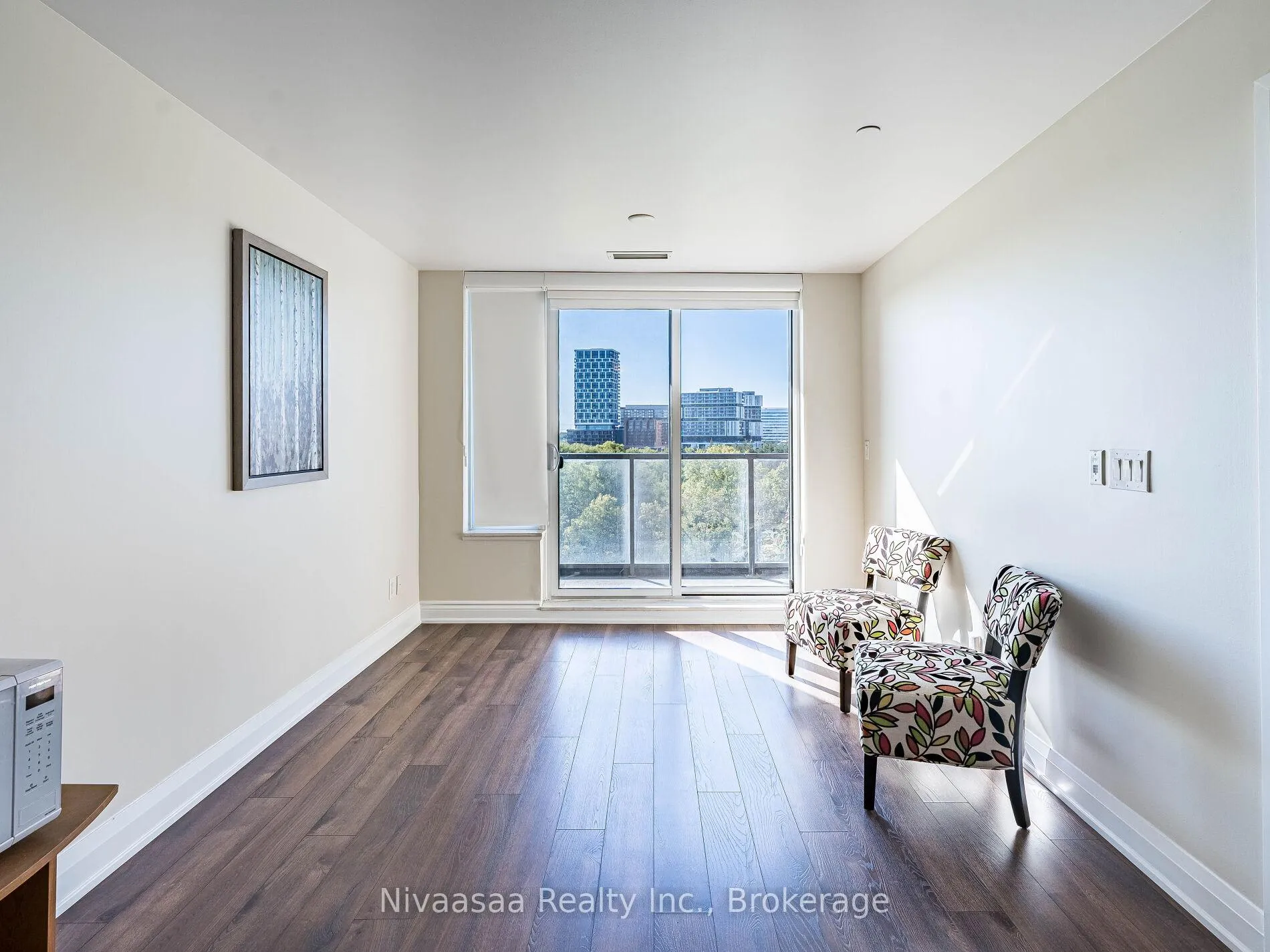 Photo 13 of Unit 820, 18 Uptown Drive, Markham, Unionville — HOMEH