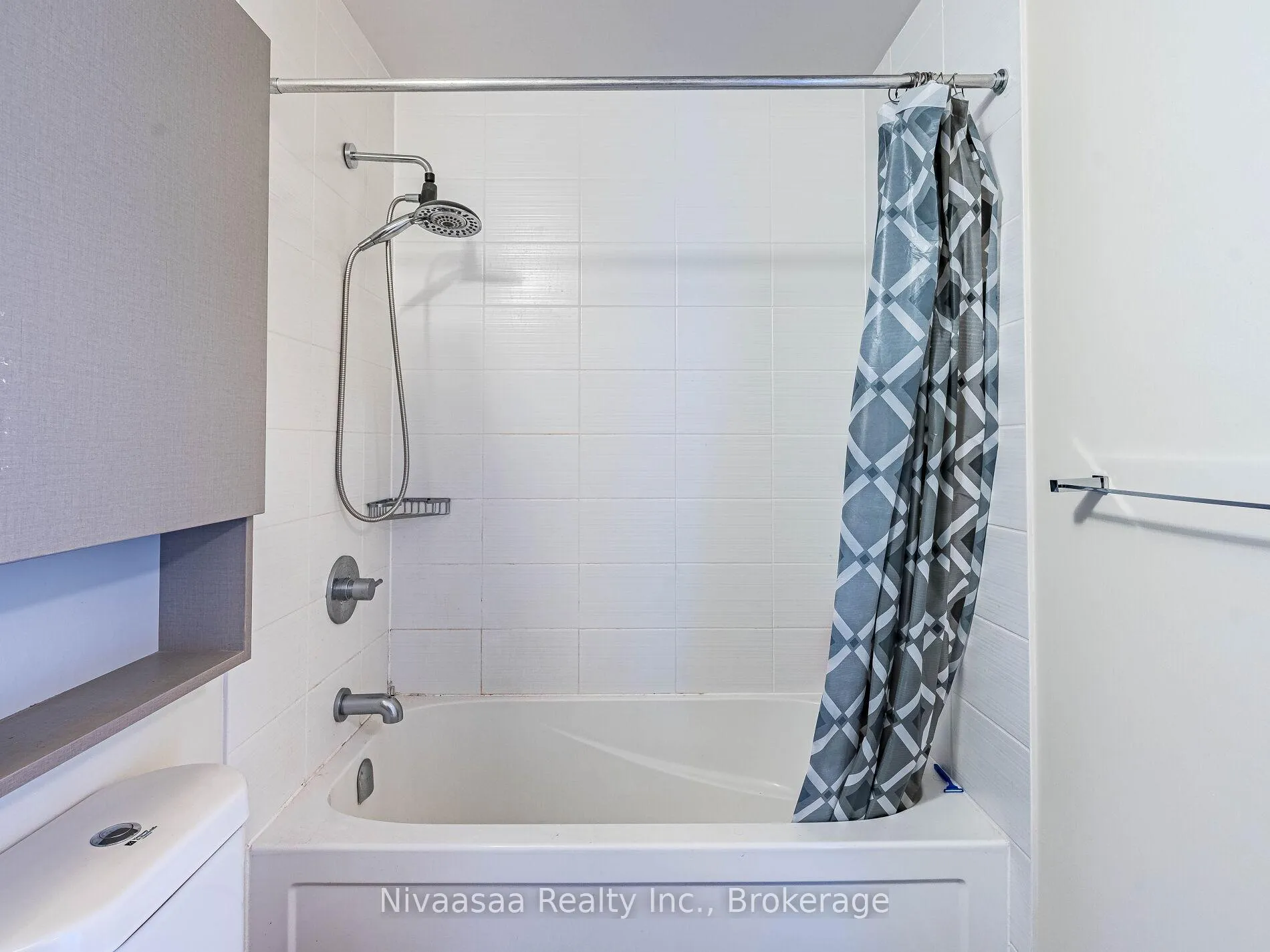 Photo 25 of Unit 820, 18 Uptown Drive, Markham, Unionville — HOMEH
