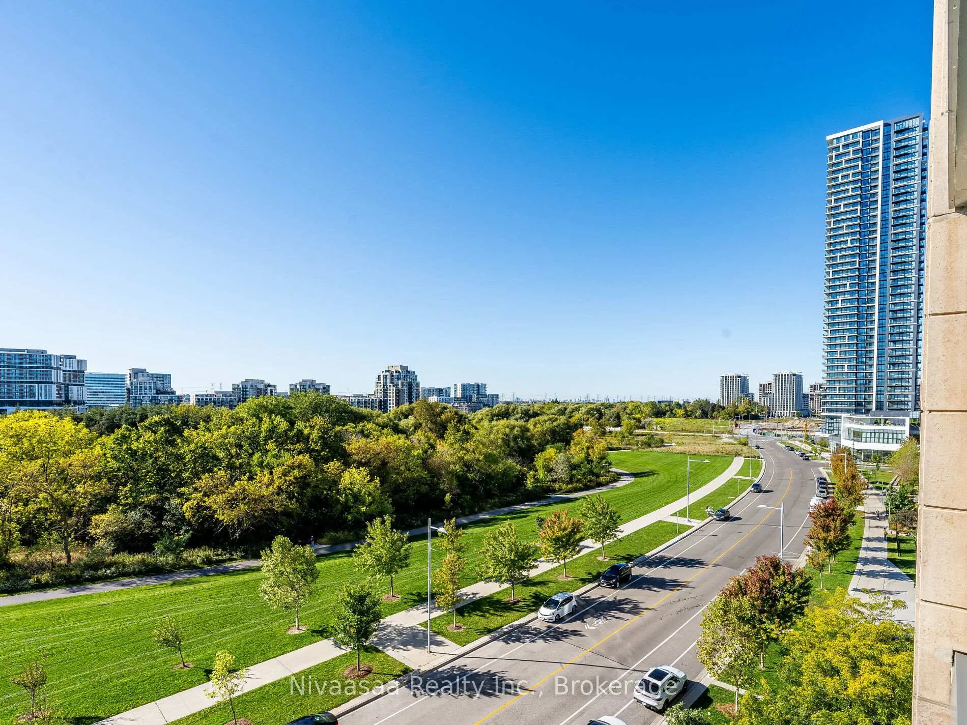 Photo 27 of Unit 820, 18 Uptown Drive, Markham, Unionville — HOMEH