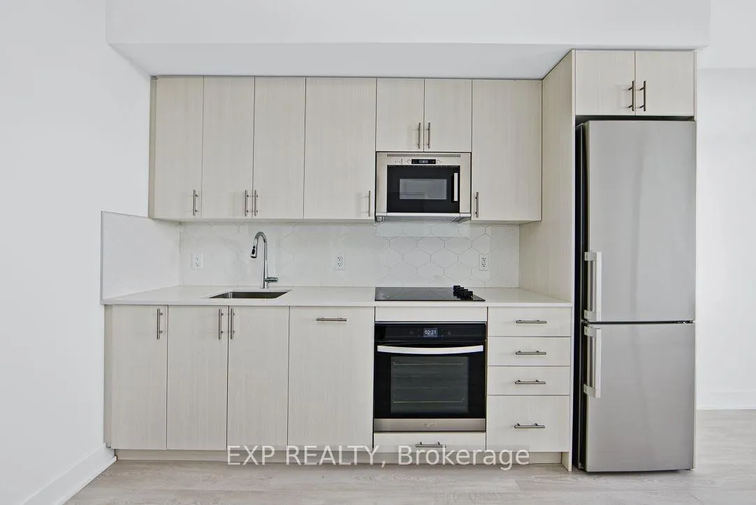Photo 9 of Unit 1102, 2545 Simcoe Street N, Oshawa, Windfields — HOMEH