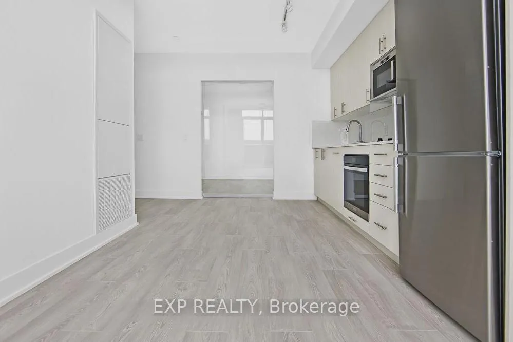 Photo 12 of Unit 1102, 2545 Simcoe Street N, Oshawa, Windfields — HOMEH