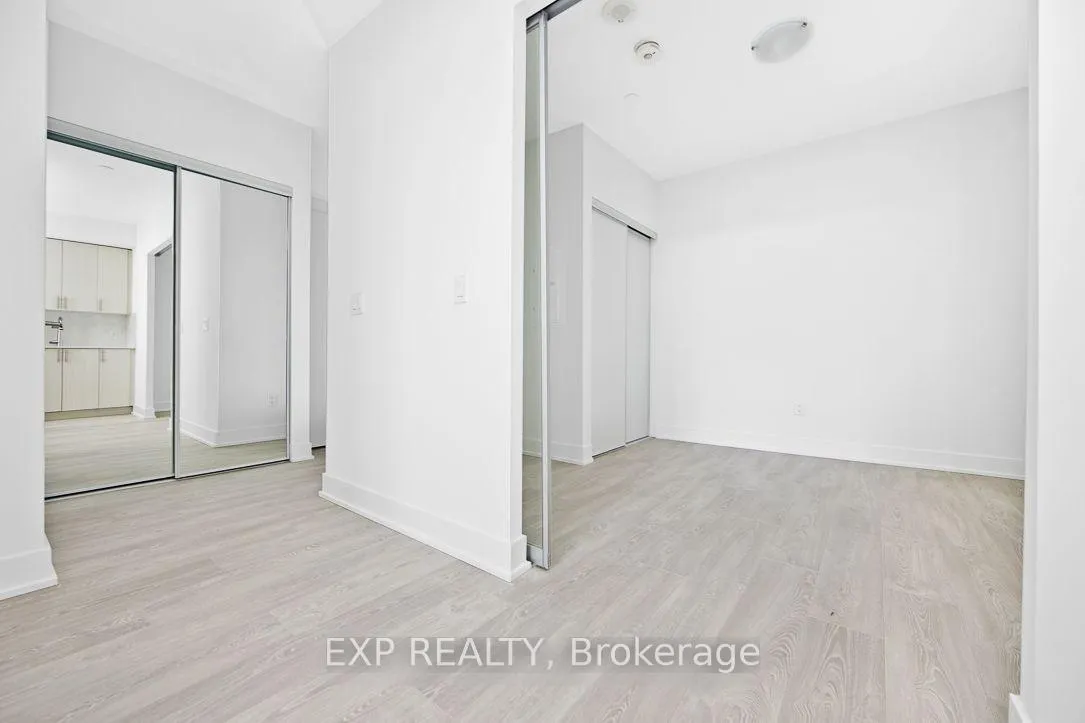 Photo 16 of Unit 1102, 2545 Simcoe Street N, Oshawa, Windfields — HOMEH