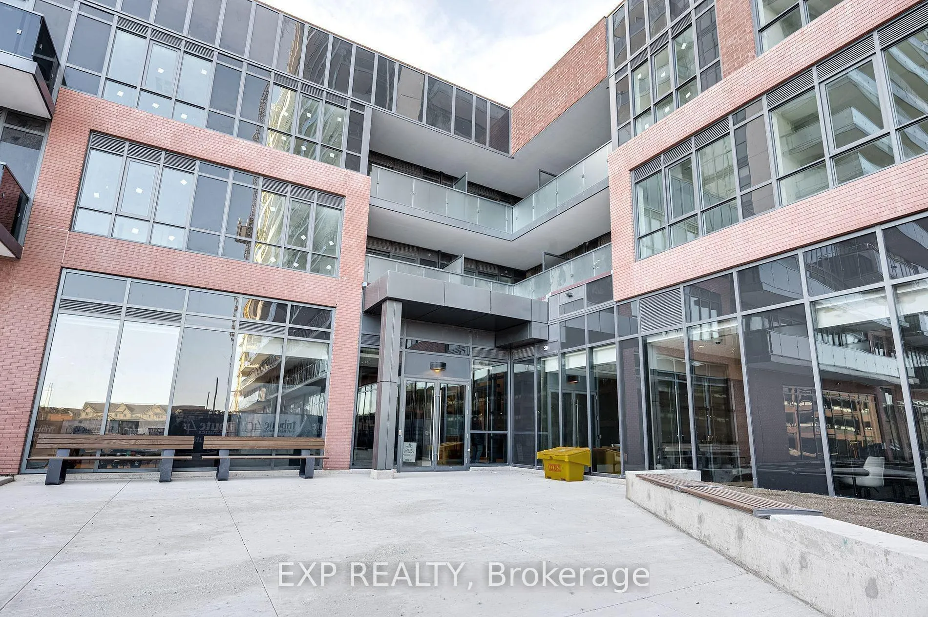 Photo 38 of Unit 1102, 2545 Simcoe Street N, Oshawa, Windfields — HOMEH
