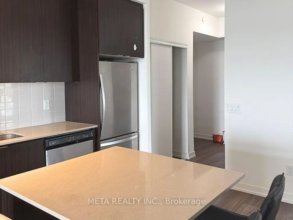 Photo 5 of Unit 1503, 55 Duke Street, Kitchener, City Commercial Core — HOMEH