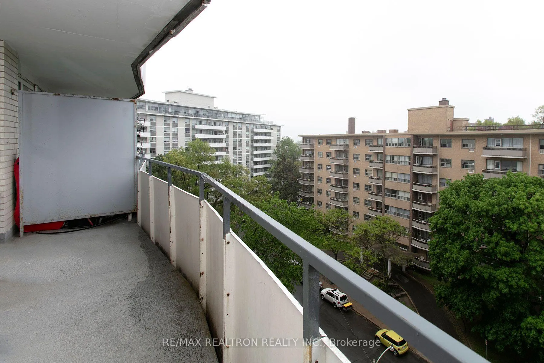 Photo 8 of Unit 308, 10 Shallmar Boulevard, Toronto, Forest Hill North — HOMEH