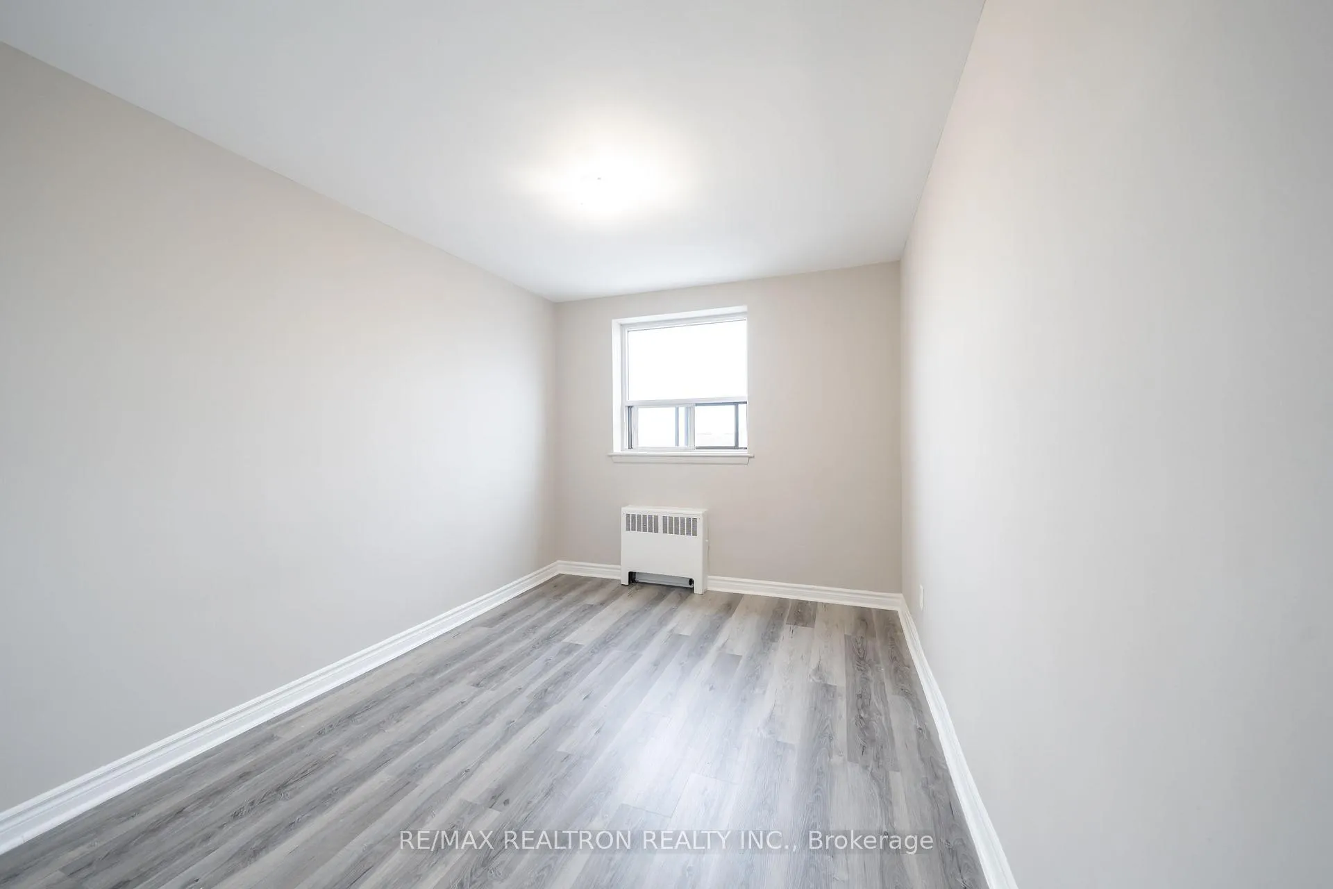 Photo 3 of Unit 634D, 468 Ottawa Street, Hamilton, Corktown — HOMEH
