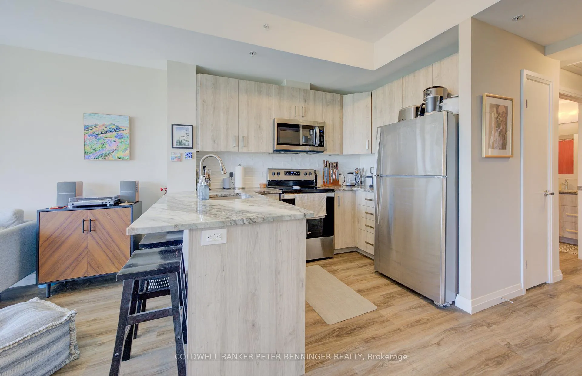 Photo 6 of Unit 1903, 108 Garment Street, Kitchener — HOMEH