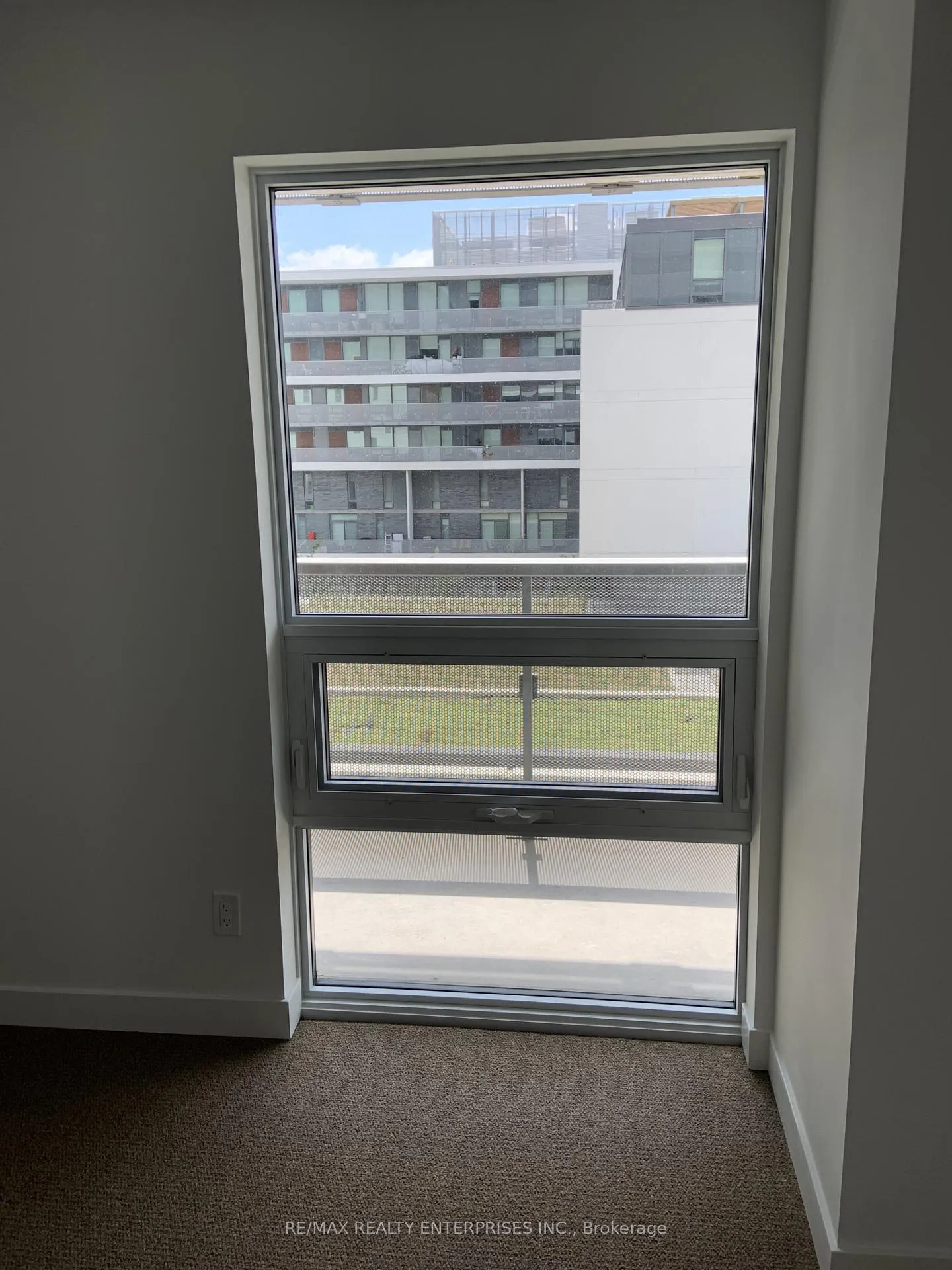 Photo 9 of Unit 503, 120 Varna Drive, Toronto, Englemount-Lawrence — HOMEH