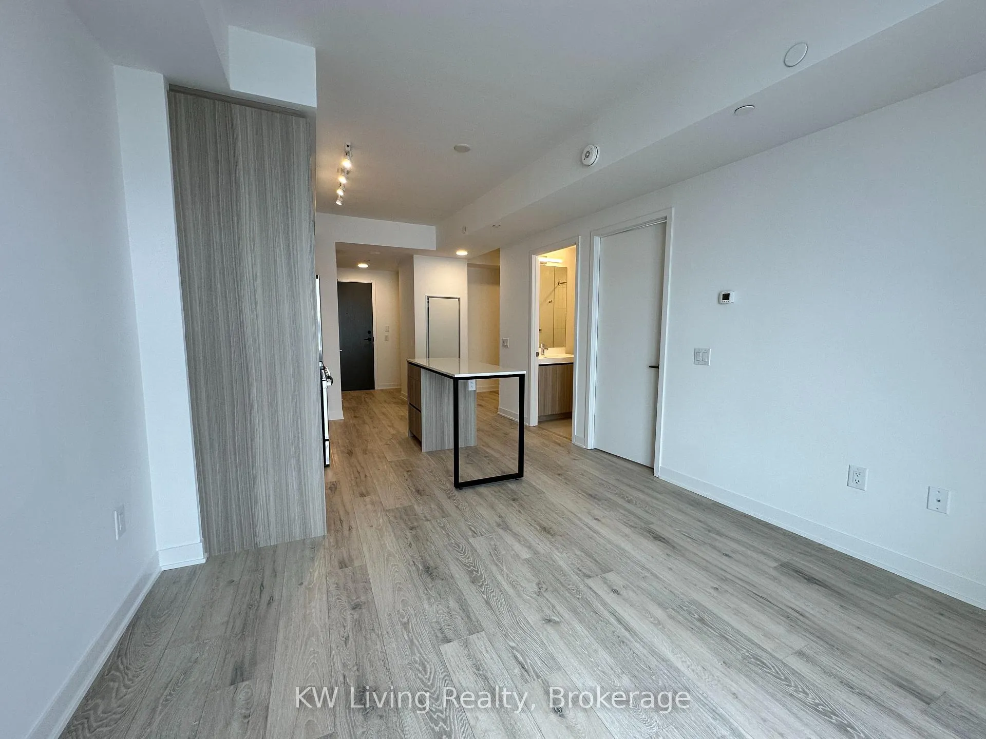 Photo 6 of Unit 516, 20 All Nations Drive, Brampton, Fletcher's Meadow — HOMEH