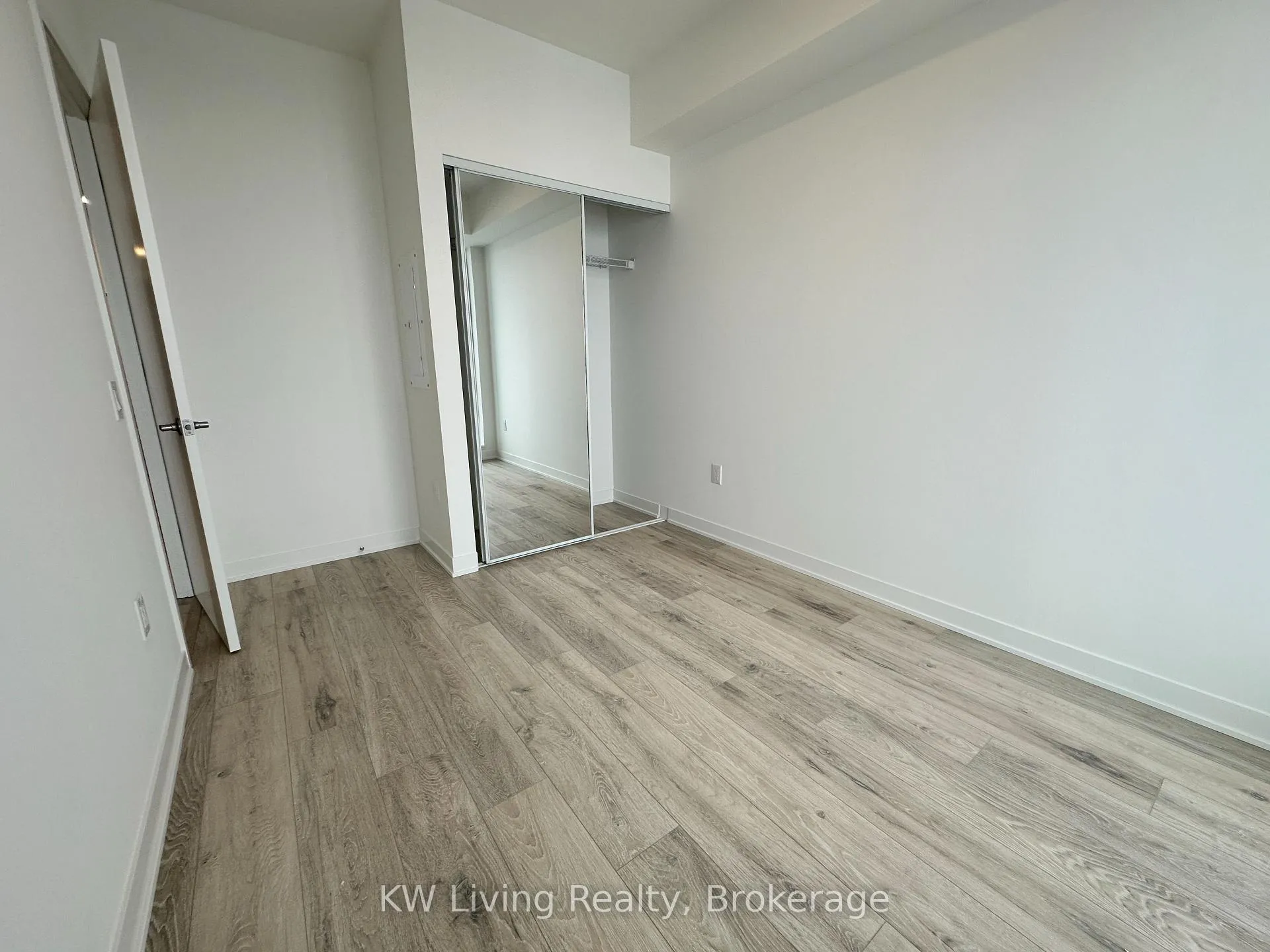 Photo 10 of Unit 516, 20 All Nations Drive, Brampton, Fletcher's Meadow — HOMEH