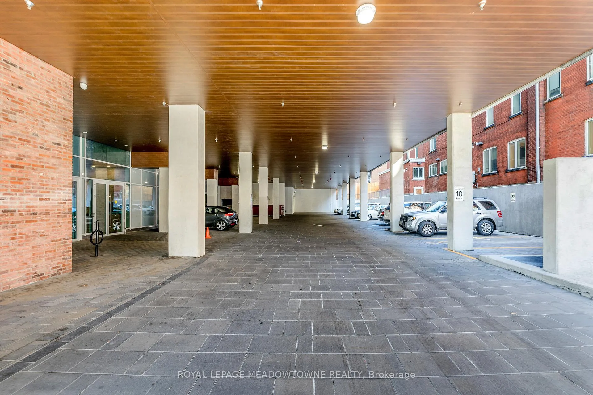 Photo 6 of Unit 606, 60 Frederick Street, Kitchener, City Commercial Core — HOMEH