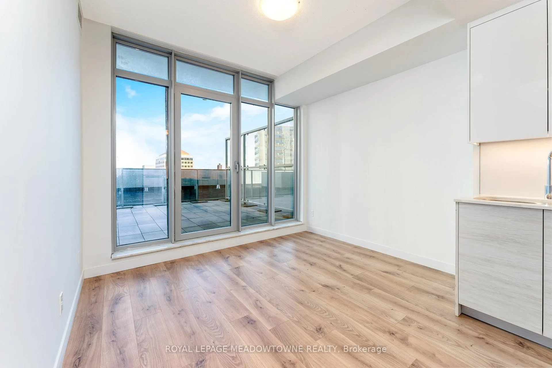 Photo 21 of Unit 606, 60 Frederick Street, Kitchener, City Commercial Core — HOMEH