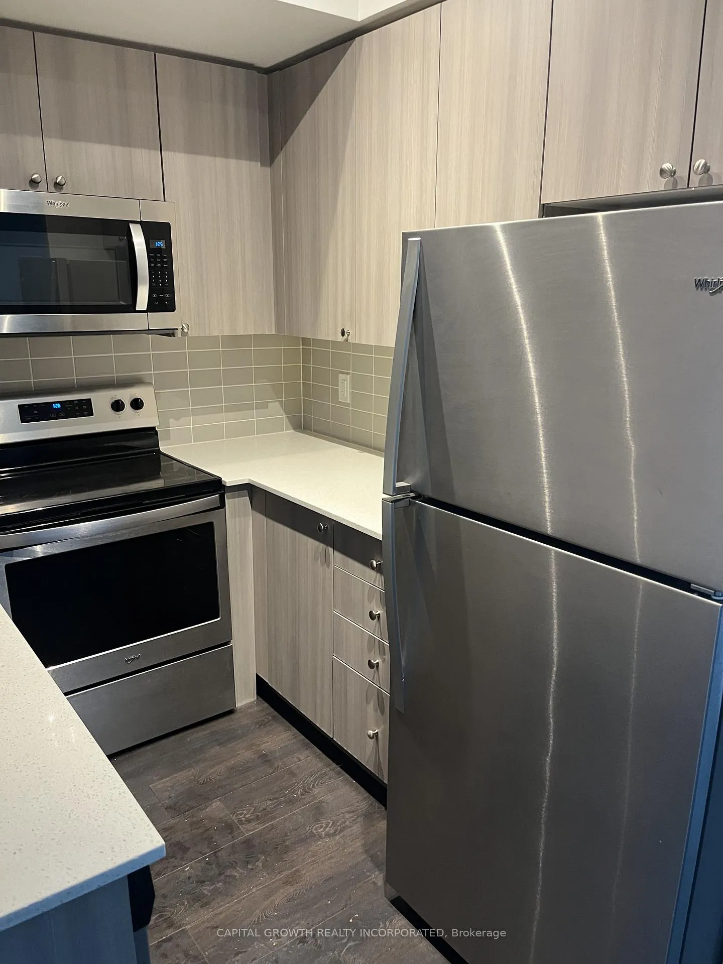 Photo 8 of Unit 11, 1245 Bayly Street, Pickering, Bay Ridges — HOMEH