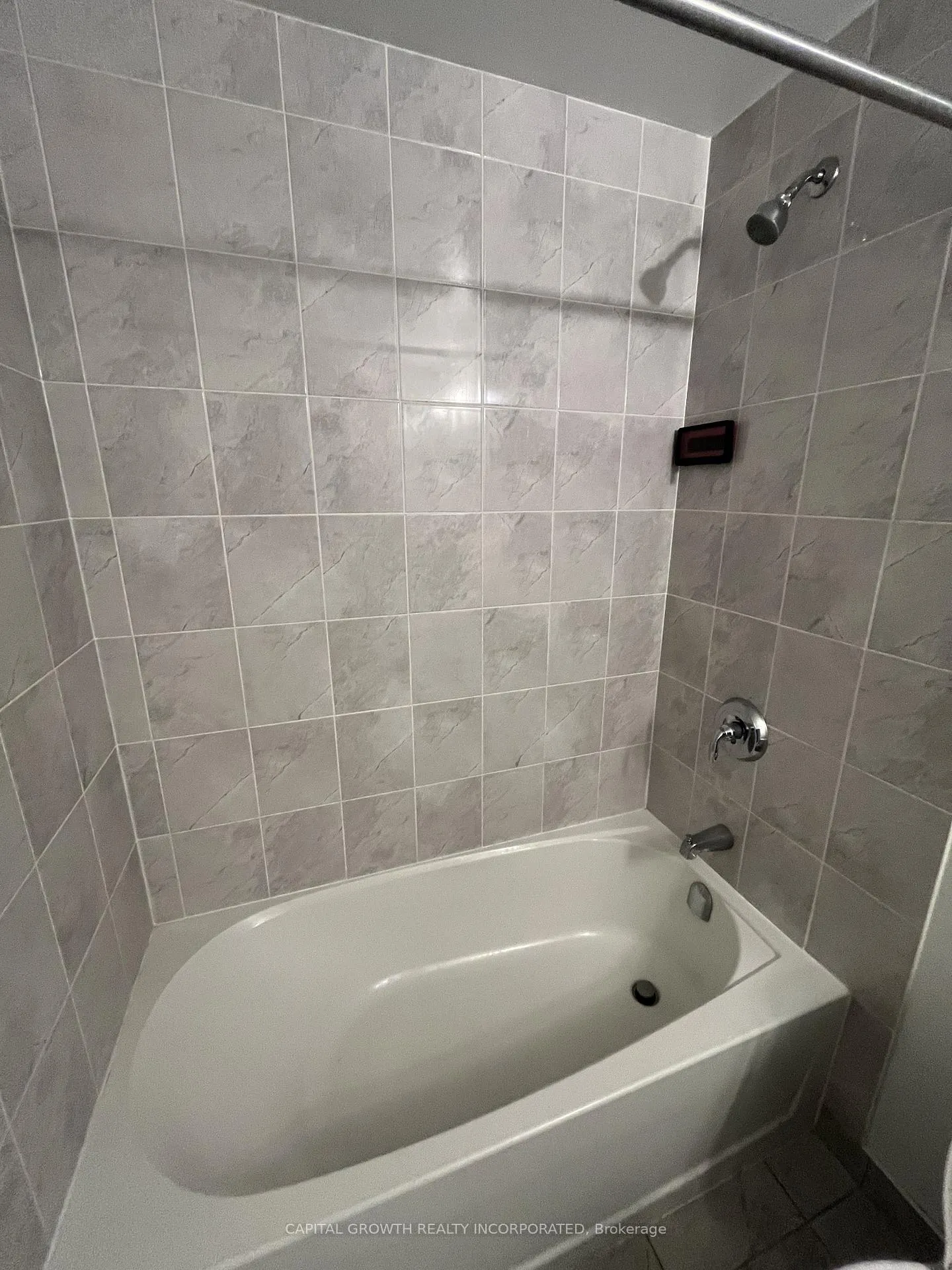 Photo 16 of Unit 11, 1245 Bayly Street, Pickering, Bay Ridges — HOMEH