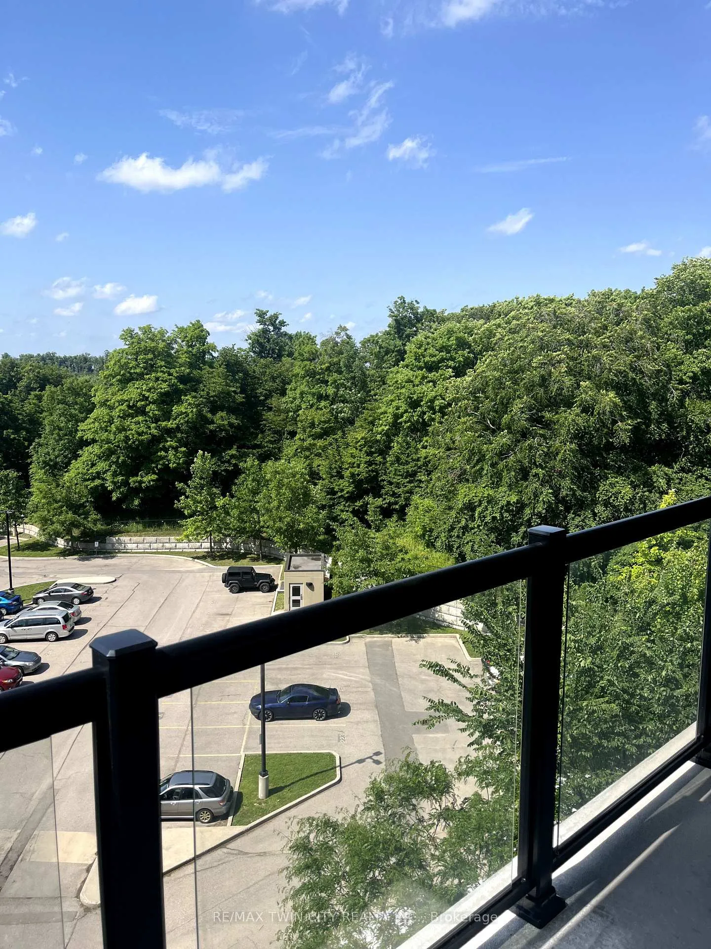 Photo 6 of Unit 409, 1000 Lackner Place, Kitchener — HOMEH