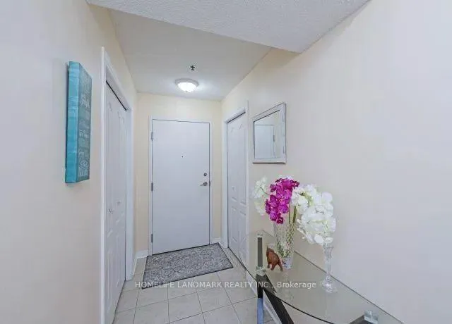 Photo 2 of Unit 3310, 4 Dayspring Circle, Brampton, Goreway Drive Corridor — HOMEH
