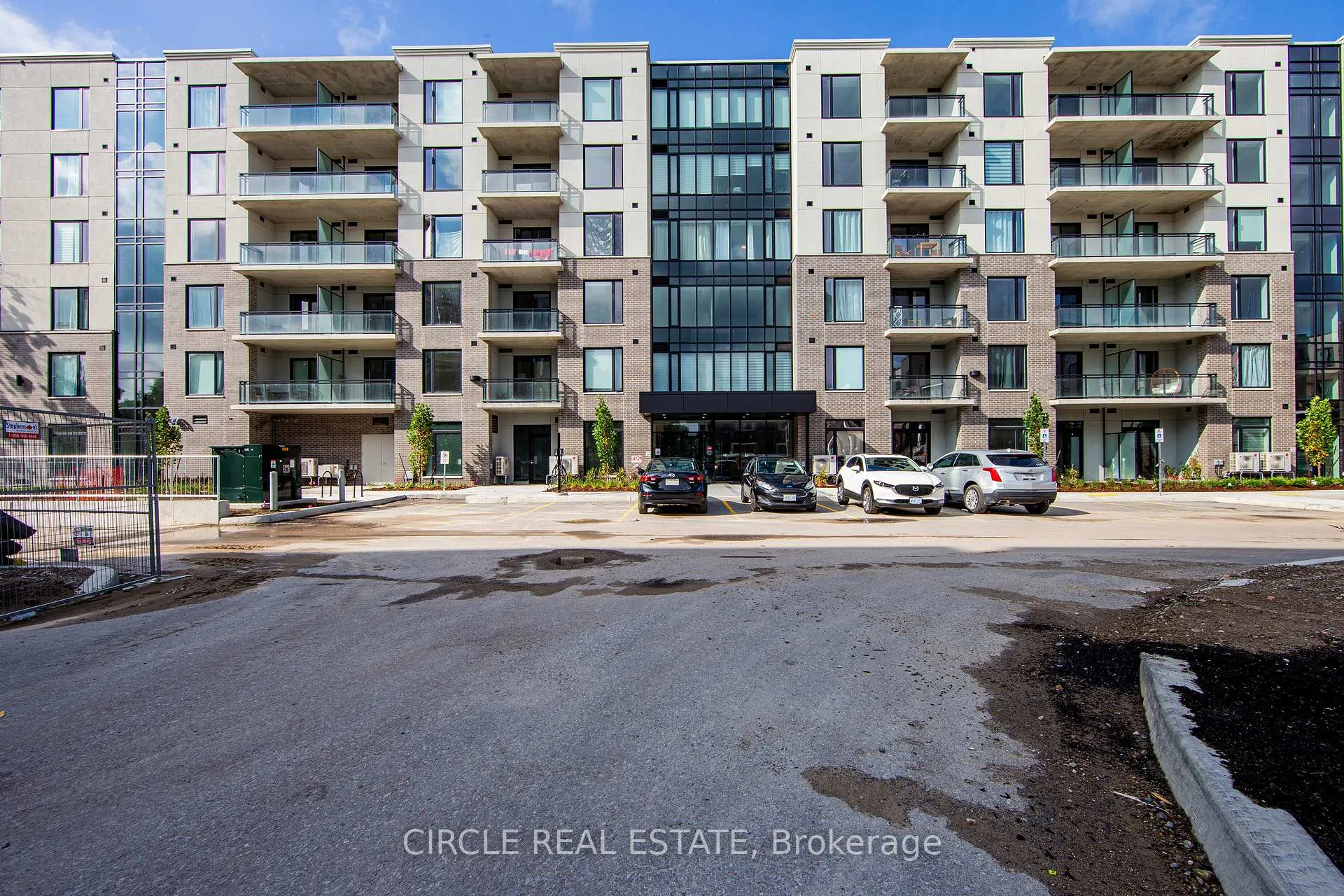 Photo 2 of Unit 607, 103 Roger Street, Waterloo, Uptown Waterloo — HOMEH