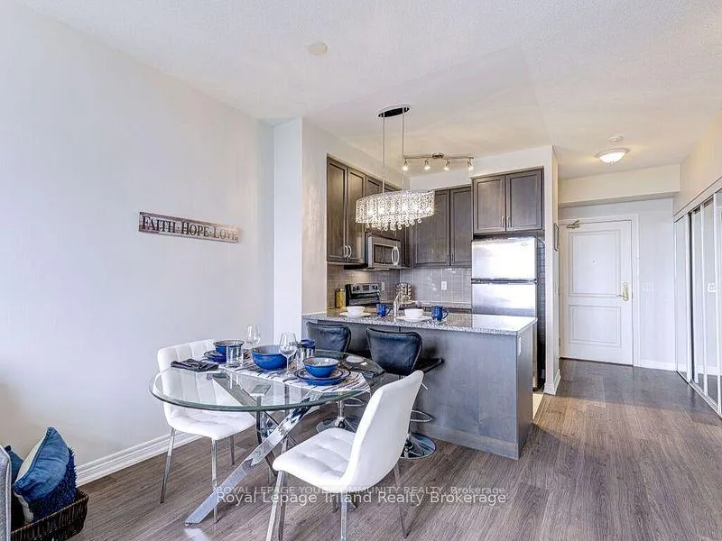 Photo 8 of Unit 814, 9245 Jane Street, Vaughan, Maple — HOMEH