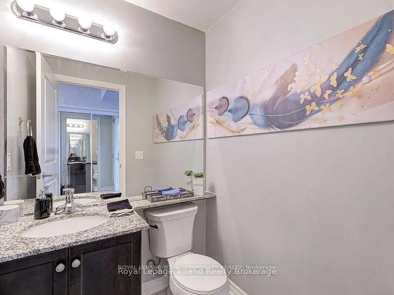Photo 14 of Unit 814, 9245 Jane Street, Vaughan, Maple — HOMEH