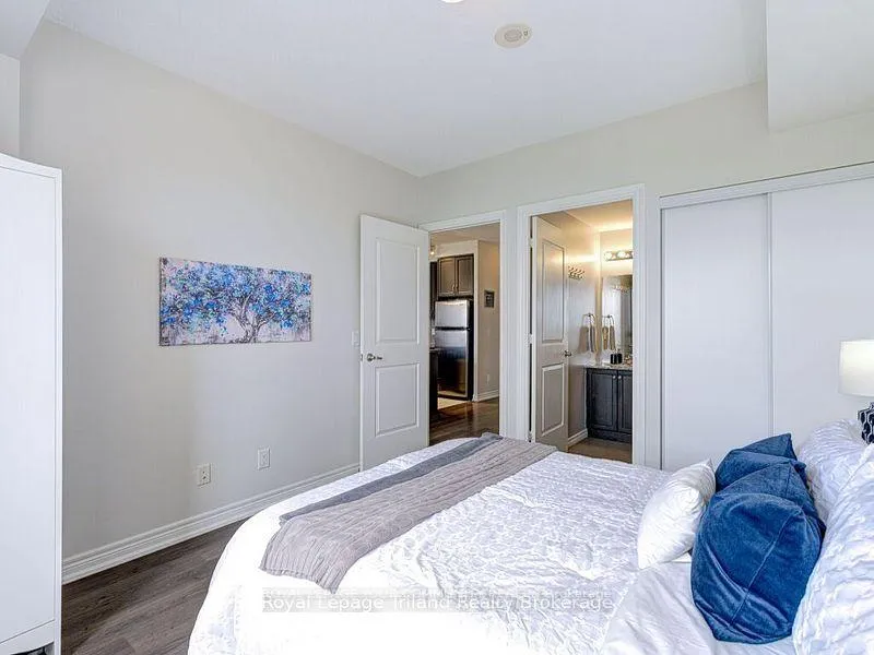 Photo 16 of Unit 814, 9245 Jane Street, Vaughan, Maple — HOMEH