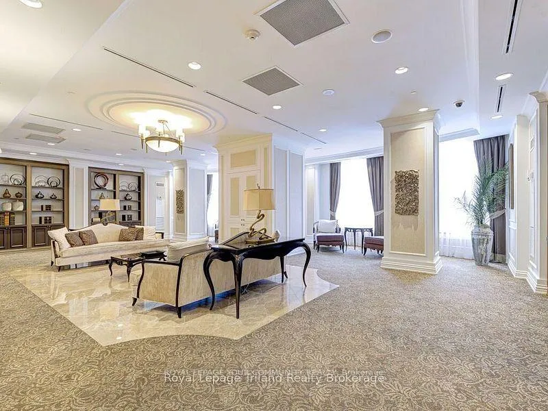 Photo 18 of Unit 814, 9245 Jane Street, Vaughan, Maple — HOMEH