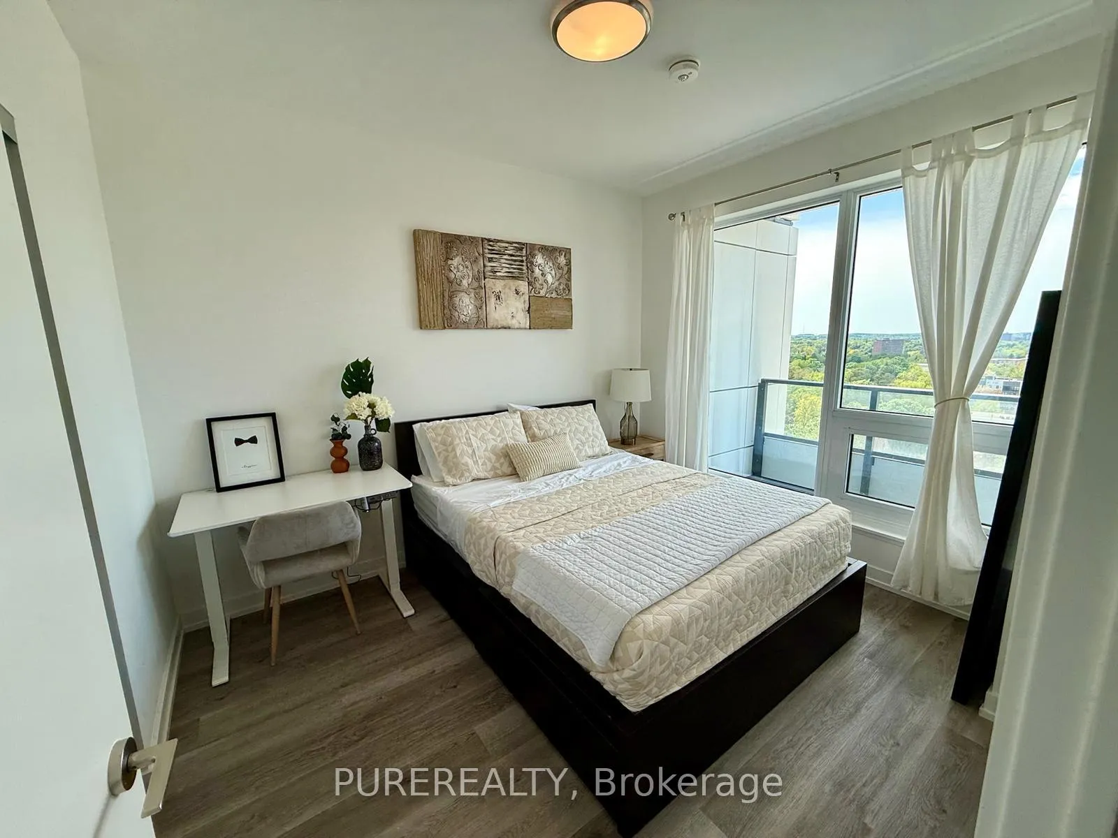 Photo 8 of Unit 1507, 5 Wellington Street, Kitchener — HOMEH